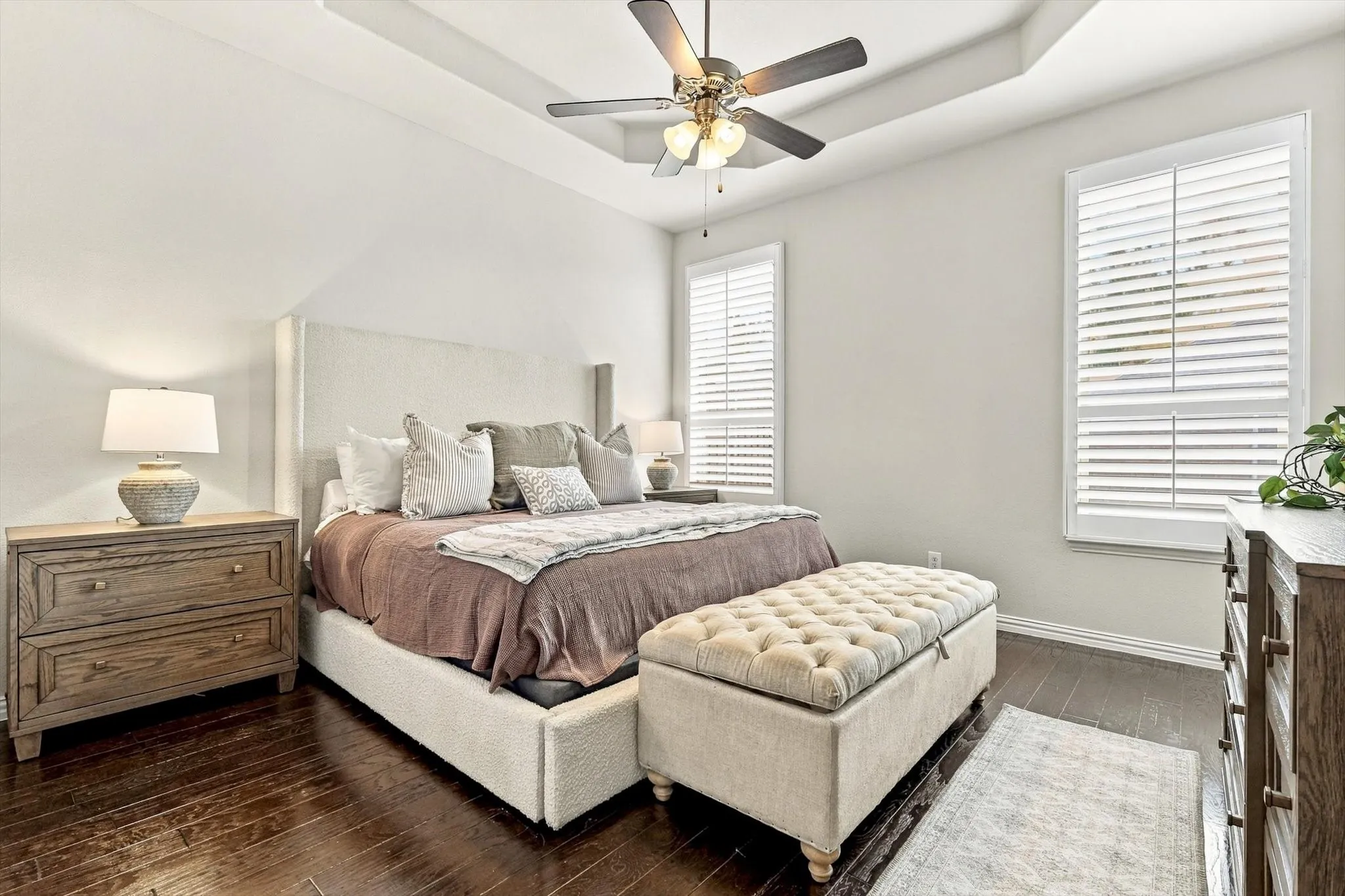 Single Family Residence For Sale in Denton County , 2027 San Marino Lane, Lewisville, Texas 75077, 3 Bedroom, 2 Bathroom, 2 Garage spaces, 2,040 Sqft, built in 2016, mls#21394099, Real Estate Agent in Lewisville, Homes For Sale in Denton county, Homes For Sale in Lewisville, Realtor in Lewisville Texas, Real Estate Brokerage Independent Realty Texas, Luminita Cordes Realtor