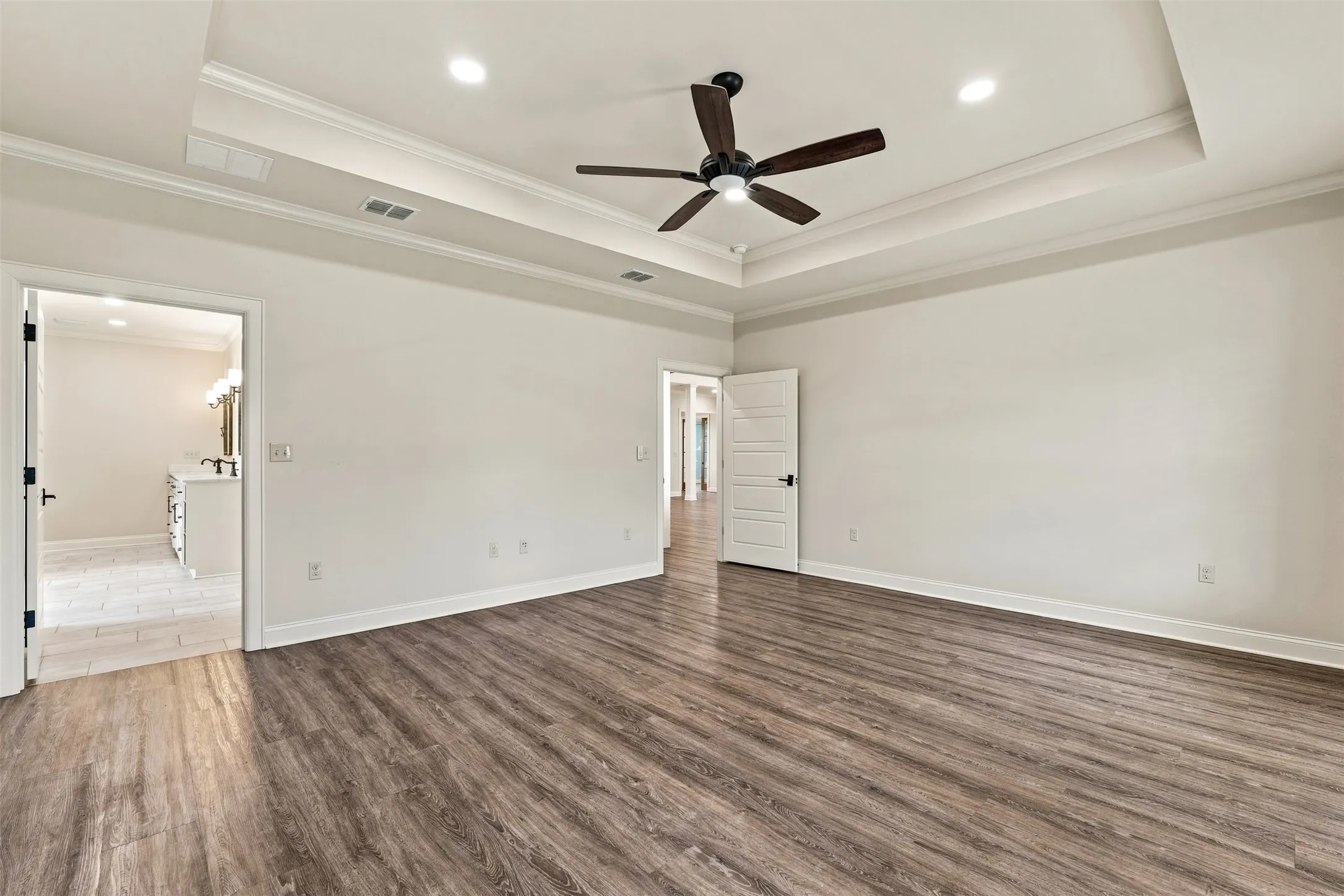 Single Family Residence For Sale in Mc Lennan County , 11003 Denali Drive, Woodway, Texas 76712, 4 Bedroom, 3 Bathroom, 3 Garage spaces, 3,081 Sqft, built in 2023, mls#21400442, Real Estate Agent in Woodway, Homes For Sale in Mc Lennan county, Homes For Sale in Woodway, Realtor in Woodway Texas, Real Estate Brokerage Independent Realty Texas, Luminita Cordes Realtor