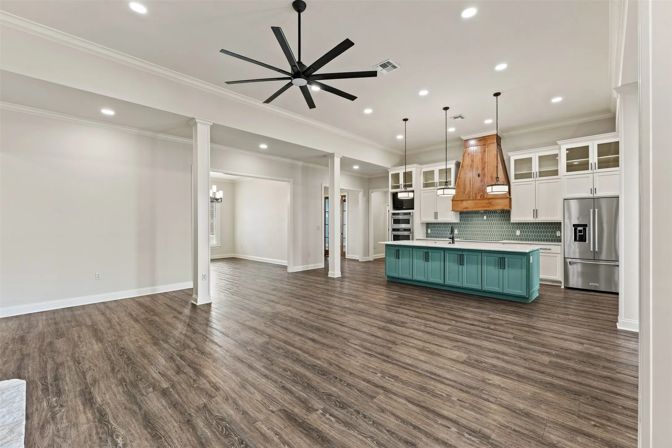 Single Family Residence For Sale in Mc Lennan County , 11003 Denali Drive, Woodway, Texas 76712, 4 Bedroom, 3 Bathroom, 3 Garage spaces, 3,081 Sqft, built in 2023, mls#21400442, Real Estate Agent in Woodway, Homes For Sale in Mc Lennan county, Homes For Sale in Woodway, Realtor in Woodway Texas, Real Estate Brokerage Independent Realty Texas, Luminita Cordes Realtor