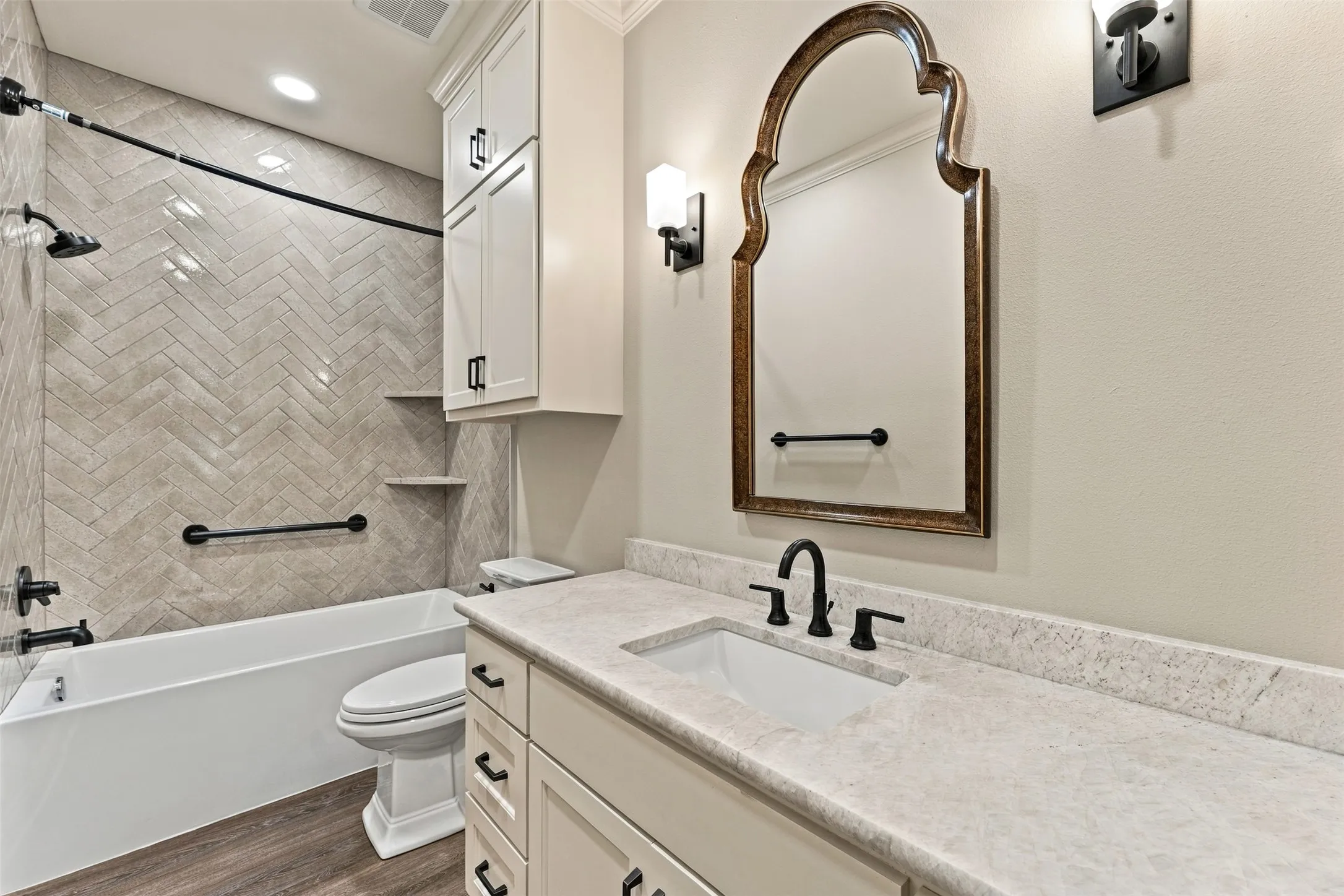 Single Family Residence For Sale in Mc Lennan County , 11003 Denali Drive, Woodway, Texas 76712, 4 Bedroom, 3 Bathroom, 3 Garage spaces, 3,081 Sqft, built in 2023, mls#21400442, Real Estate Agent in Woodway, Homes For Sale in Mc Lennan county, Homes For Sale in Woodway, Realtor in Woodway Texas, Real Estate Brokerage Independent Realty Texas, Luminita Cordes Realtor