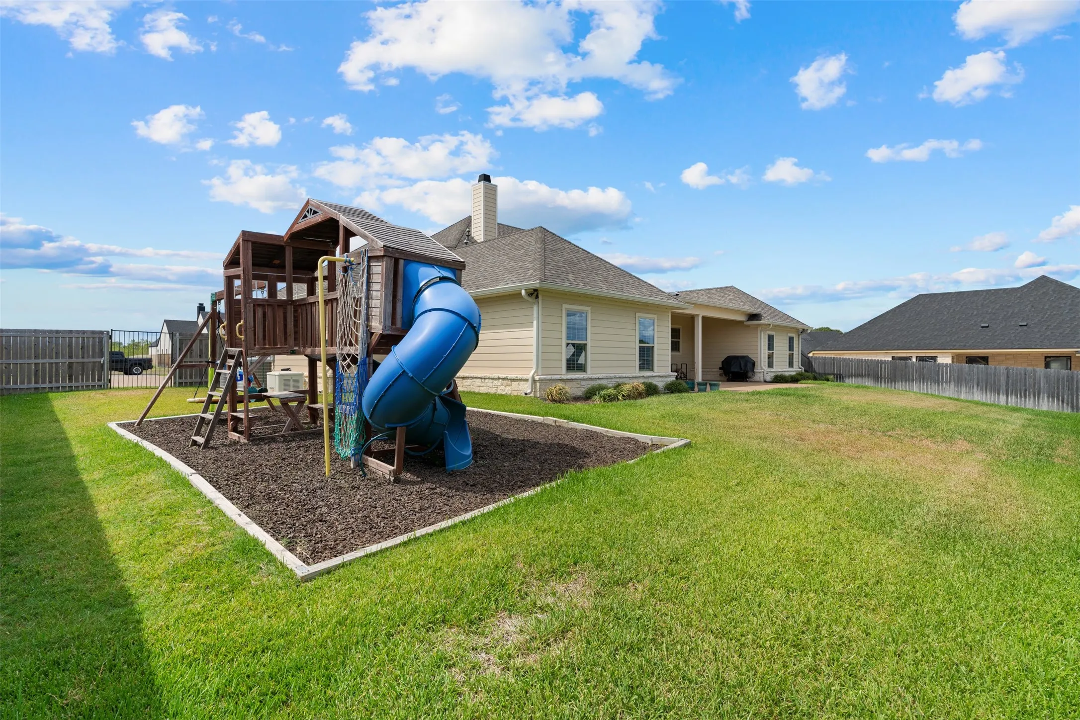 Single Family Residence For Sale in Mc Lennan County , 11003 Denali Drive, Woodway, Texas 76712, 4 Bedroom, 3 Bathroom, 3 Garage spaces, 3,081 Sqft, built in 2023, mls#21400442, Real Estate Agent in Woodway, Homes For Sale in Mc Lennan county, Homes For Sale in Woodway, Realtor in Woodway Texas, Real Estate Brokerage Independent Realty Texas, Luminita Cordes Realtor