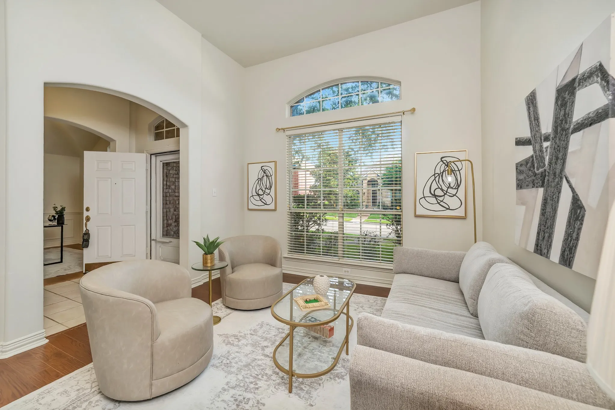 Single Family Residence For Rent in Collin County , 3308 Sedona Lane, Plano, Texas 75025, 4 Bedroom, 3 Bathroom, 2 Garage spaces, 2,396 Sqft, built in 1998, mls#21399947, Real Estate Agent in Plano, Homes For Rent in Collin county, Homes For Rent in Plano, Realtor in Plano Texas, Real Estate Brokerage Independent Realty Texas, Luminita Cordes Realtor