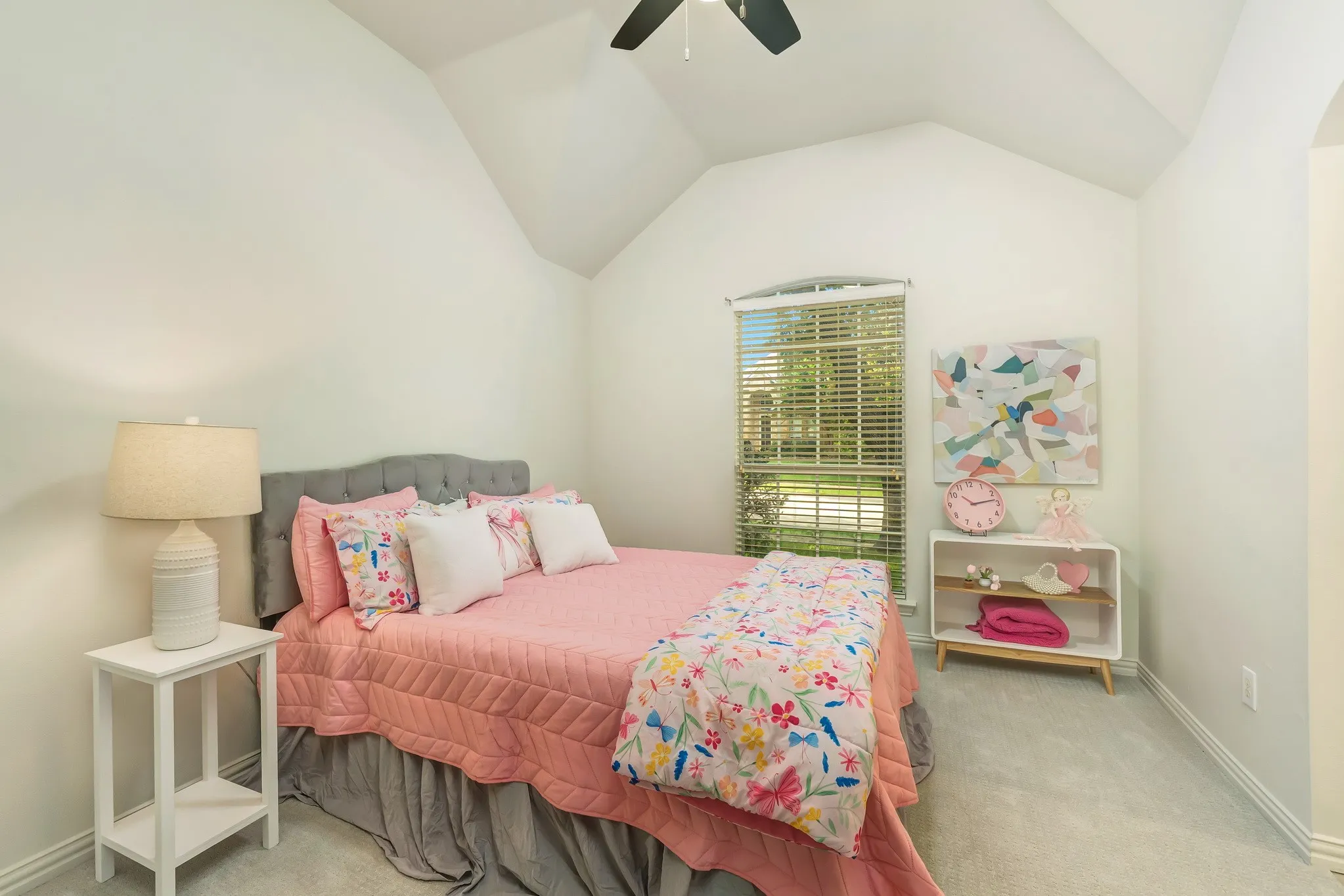 Single Family Residence For Rent in Collin County , 3308 Sedona Lane, Plano, Texas 75025, 4 Bedroom, 3 Bathroom, 2 Garage spaces, 2,396 Sqft, built in 1998, mls#21399947, Real Estate Agent in Plano, Homes For Rent in Collin county, Homes For Rent in Plano, Realtor in Plano Texas, Real Estate Brokerage Independent Realty Texas, Luminita Cordes Realtor