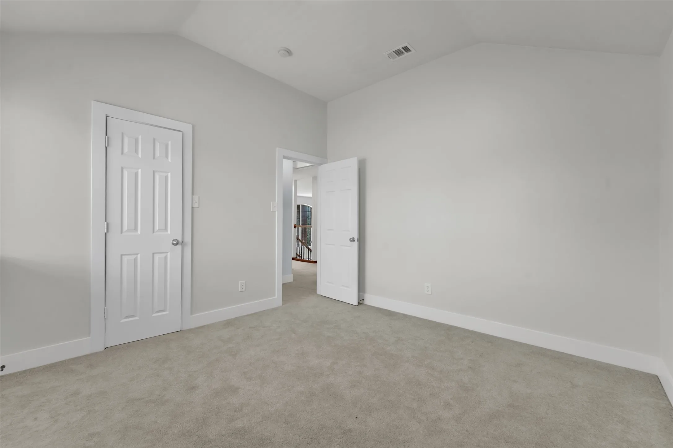 Single Family Residence For Sale in Collin County , 615 Lone Ridge Way, Murphy, Texas 75094, 5 Bedroom, 3 Bathroom, 3 Garage spaces, 3,244 Sqft, built in 2007, mls#21400788, Real Estate Agent in Murphy, Homes For Sale in Collin county, Homes For Sale in Murphy, Realtor in Murphy Texas, Real Estate Brokerage Independent Realty Texas, Luminita Cordes Realtor