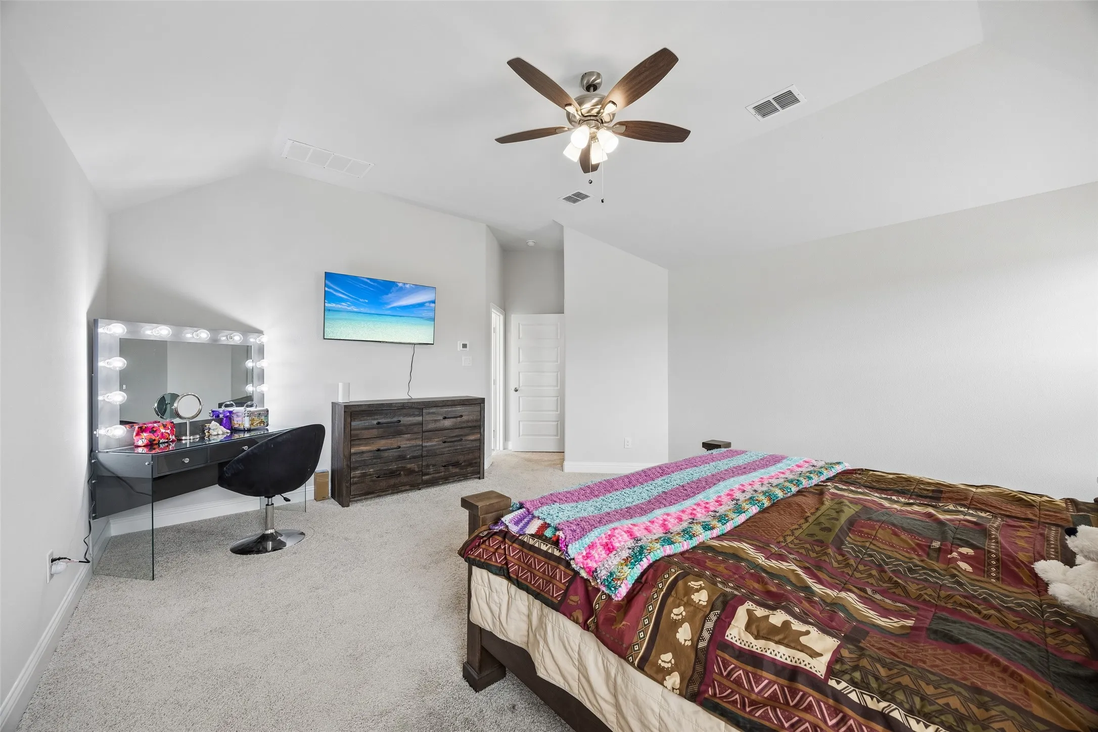 Single Family Residence For Sale in Kaufman County , 6608 Woodley Court, Mesquite, Texas 75126, 5 Bedroom, 4 Bathroom, 3 Garage spaces, 3,454 Sqft, built in 2024, mls#21394299, Real Estate Agent in Mesquite, Homes For Sale in Kaufman county, Homes For Sale in Mesquite, Realtor in Mesquite Texas, Real Estate Brokerage Independent Realty Texas, Luminita Cordes Realtor