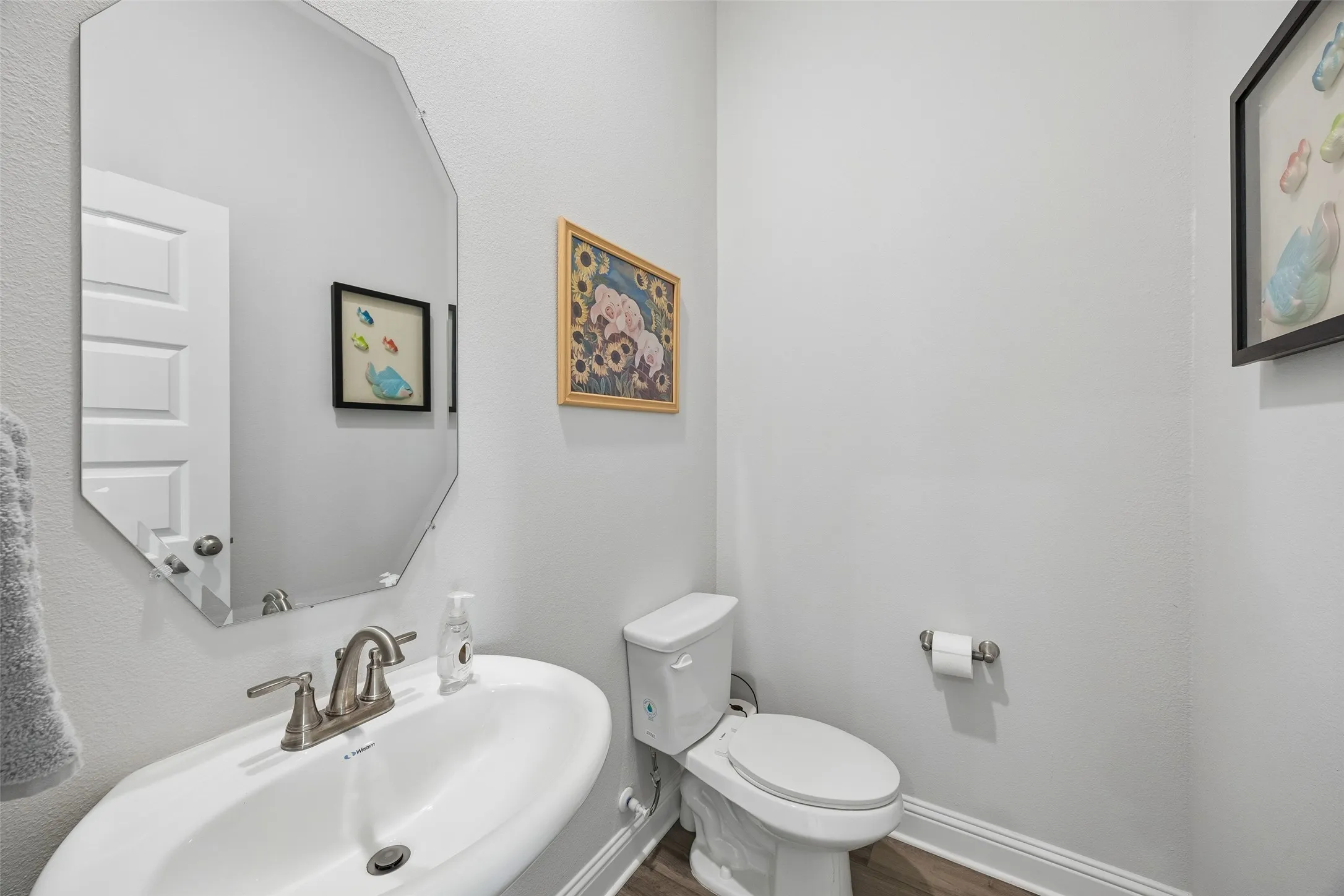 Single Family Residence For Sale in Kaufman County , 6608 Woodley Court, Mesquite, Texas 75126, 5 Bedroom, 4 Bathroom, 3 Garage spaces, 3,454 Sqft, built in 2024, mls#21394299, Real Estate Agent in Mesquite, Homes For Sale in Kaufman county, Homes For Sale in Mesquite, Realtor in Mesquite Texas, Real Estate Brokerage Independent Realty Texas, Luminita Cordes Realtor