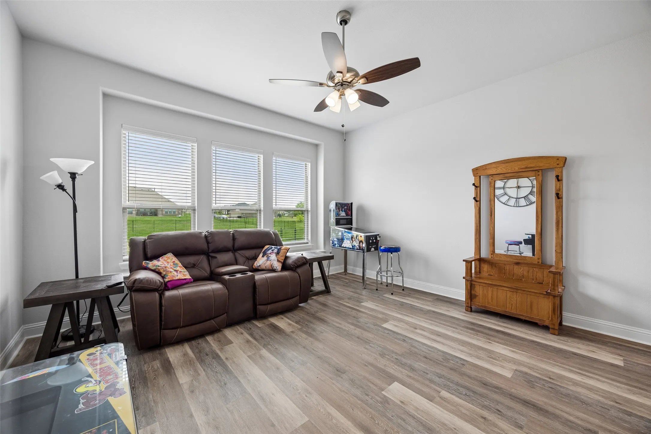 Single Family Residence For Sale in Kaufman County , 6608 Woodley Court, Mesquite, Texas 75126, 5 Bedroom, 4 Bathroom, 3 Garage spaces, 3,454 Sqft, built in 2024, mls#21394299, Real Estate Agent in Mesquite, Homes For Sale in Kaufman county, Homes For Sale in Mesquite, Realtor in Mesquite Texas, Real Estate Brokerage Independent Realty Texas, Luminita Cordes Realtor
