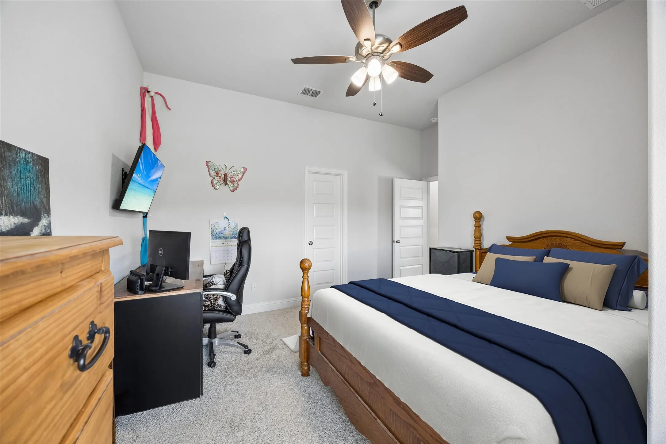 Single Family Residence For Sale in Kaufman County , 6608 Woodley Court, Mesquite, Texas 75126, 5 Bedroom, 4 Bathroom, 3 Garage spaces, 3,454 Sqft, built in 2024, mls#21394299, Real Estate Agent in Mesquite, Homes For Sale in Kaufman county, Homes For Sale in Mesquite, Realtor in Mesquite Texas, Real Estate Brokerage Independent Realty Texas, Luminita Cordes Realtor