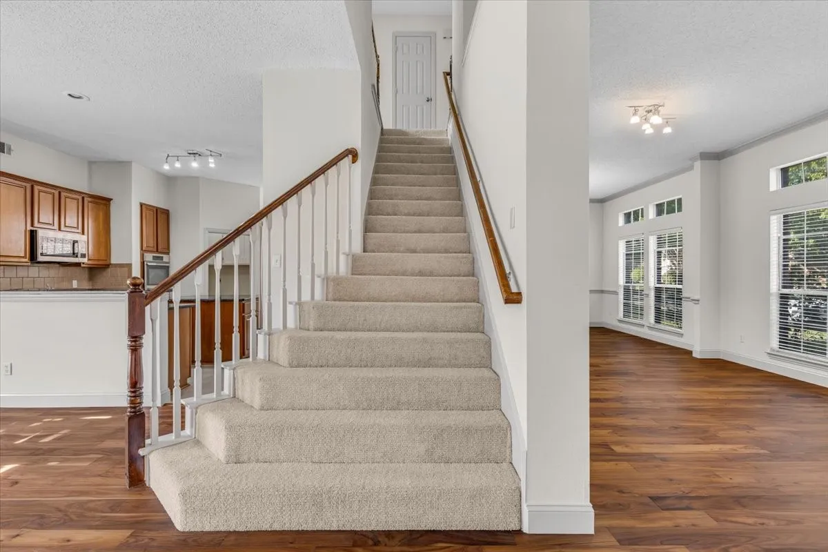 Single Family Residence For Sale in Dallas County , 707 Cheshire Drive, Coppell, Texas 75019, 4 Bedroom, 3 Bathroom, 2 Garage spaces, 2,402 Sqft, built in 1994, mls#21400784, Real Estate Agent in Coppell, Homes For Sale in Dallas county, Homes For Sale in Coppell, Realtor in Coppell Texas, Real Estate Brokerage Independent Realty Texas, Luminita Cordes Realtor