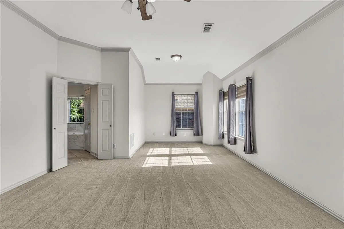 Single Family Residence For Sale in Dallas County , 707 Cheshire Drive, Coppell, Texas 75019, 4 Bedroom, 3 Bathroom, 2 Garage spaces, 2,402 Sqft, built in 1994, mls#21400784, Real Estate Agent in Coppell, Homes For Sale in Dallas county, Homes For Sale in Coppell, Realtor in Coppell Texas, Real Estate Brokerage Independent Realty Texas, Luminita Cordes Realtor