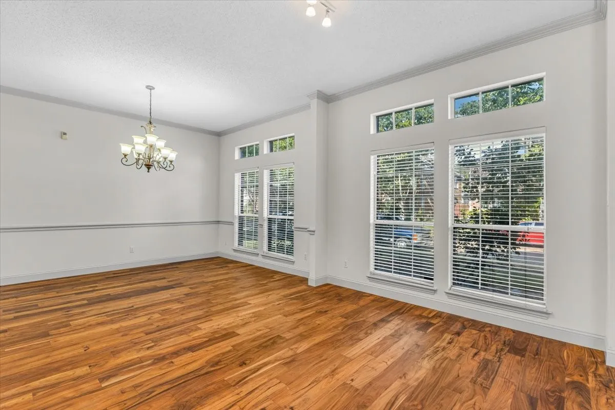 Single Family Residence For Sale in Dallas County , 707 Cheshire Drive, Coppell, Texas 75019, 4 Bedroom, 3 Bathroom, 2 Garage spaces, 2,402 Sqft, built in 1994, mls#21400784, Real Estate Agent in Coppell, Homes For Sale in Dallas county, Homes For Sale in Coppell, Realtor in Coppell Texas, Real Estate Brokerage Independent Realty Texas, Luminita Cordes Realtor