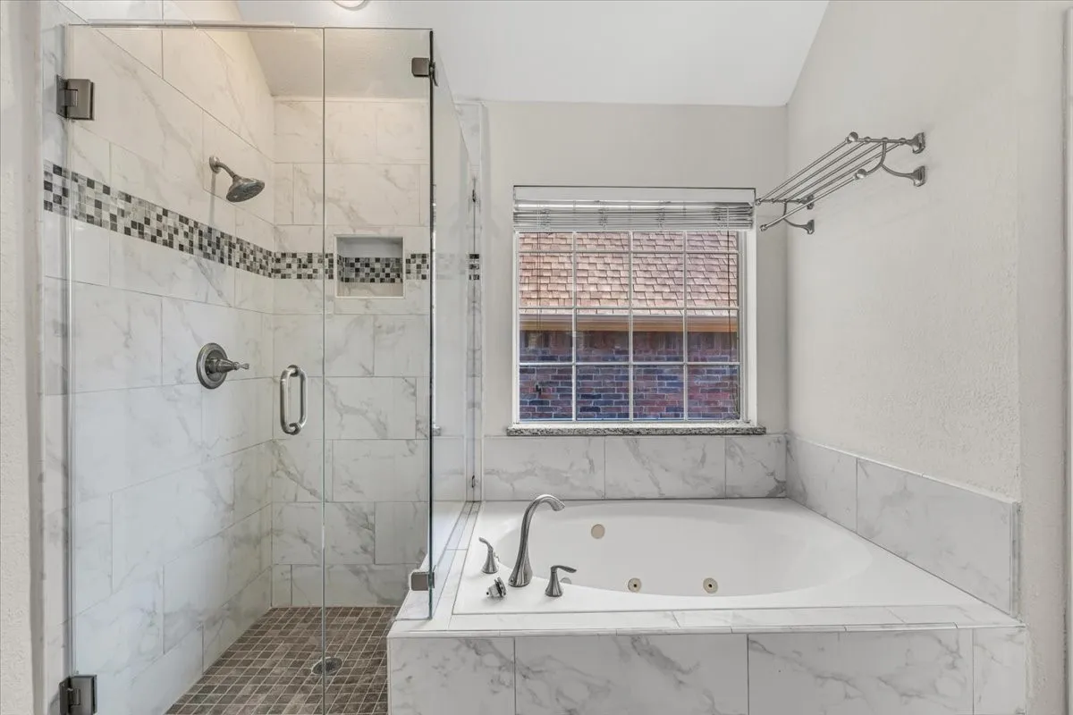 Single Family Residence For Sale in Dallas County , 707 Cheshire Drive, Coppell, Texas 75019, 4 Bedroom, 3 Bathroom, 2 Garage spaces, 2,402 Sqft, built in 1994, mls#21400784, Real Estate Agent in Coppell, Homes For Sale in Dallas county, Homes For Sale in Coppell, Realtor in Coppell Texas, Real Estate Brokerage Independent Realty Texas, Luminita Cordes Realtor