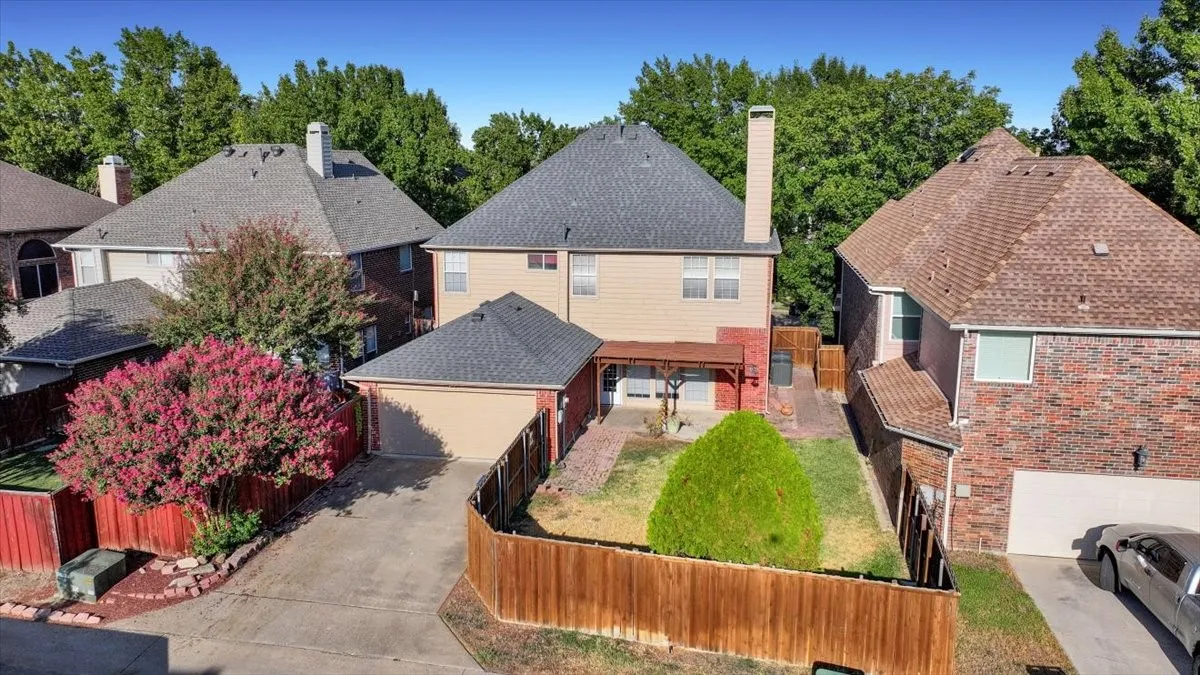 Single Family Residence For Sale in Dallas County , 707 Cheshire Drive, Coppell, Texas 75019, 4 Bedroom, 3 Bathroom, 2 Garage spaces, 2,402 Sqft, built in 1994, mls#21400784, Real Estate Agent in Coppell, Homes For Sale in Dallas county, Homes For Sale in Coppell, Realtor in Coppell Texas, Real Estate Brokerage Independent Realty Texas, Luminita Cordes Realtor
