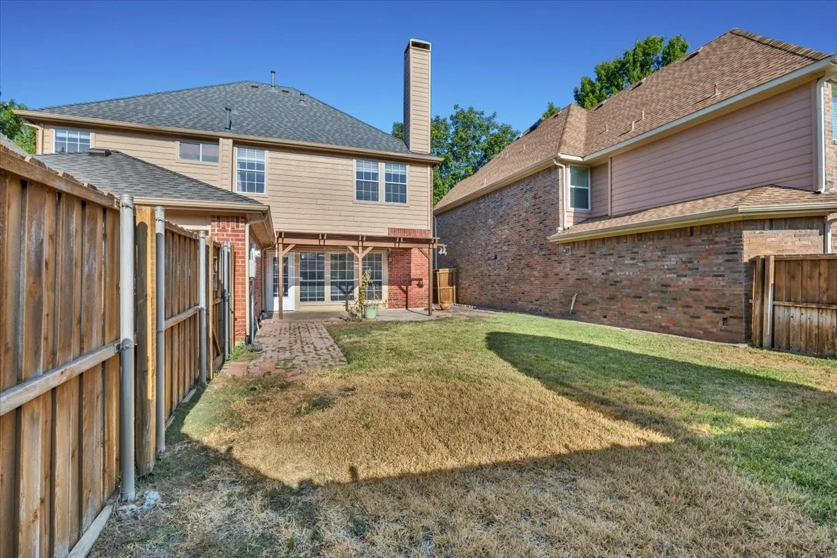 Single Family Residence For Sale in Dallas County , 707 Cheshire Drive, Coppell, Texas 75019, 4 Bedroom, 3 Bathroom, 2 Garage spaces, 2,402 Sqft, built in 1994, mls#21400784, Real Estate Agent in Coppell, Homes For Sale in Dallas county, Homes For Sale in Coppell, Realtor in Coppell Texas, Real Estate Brokerage Independent Realty Texas, Luminita Cordes Realtor