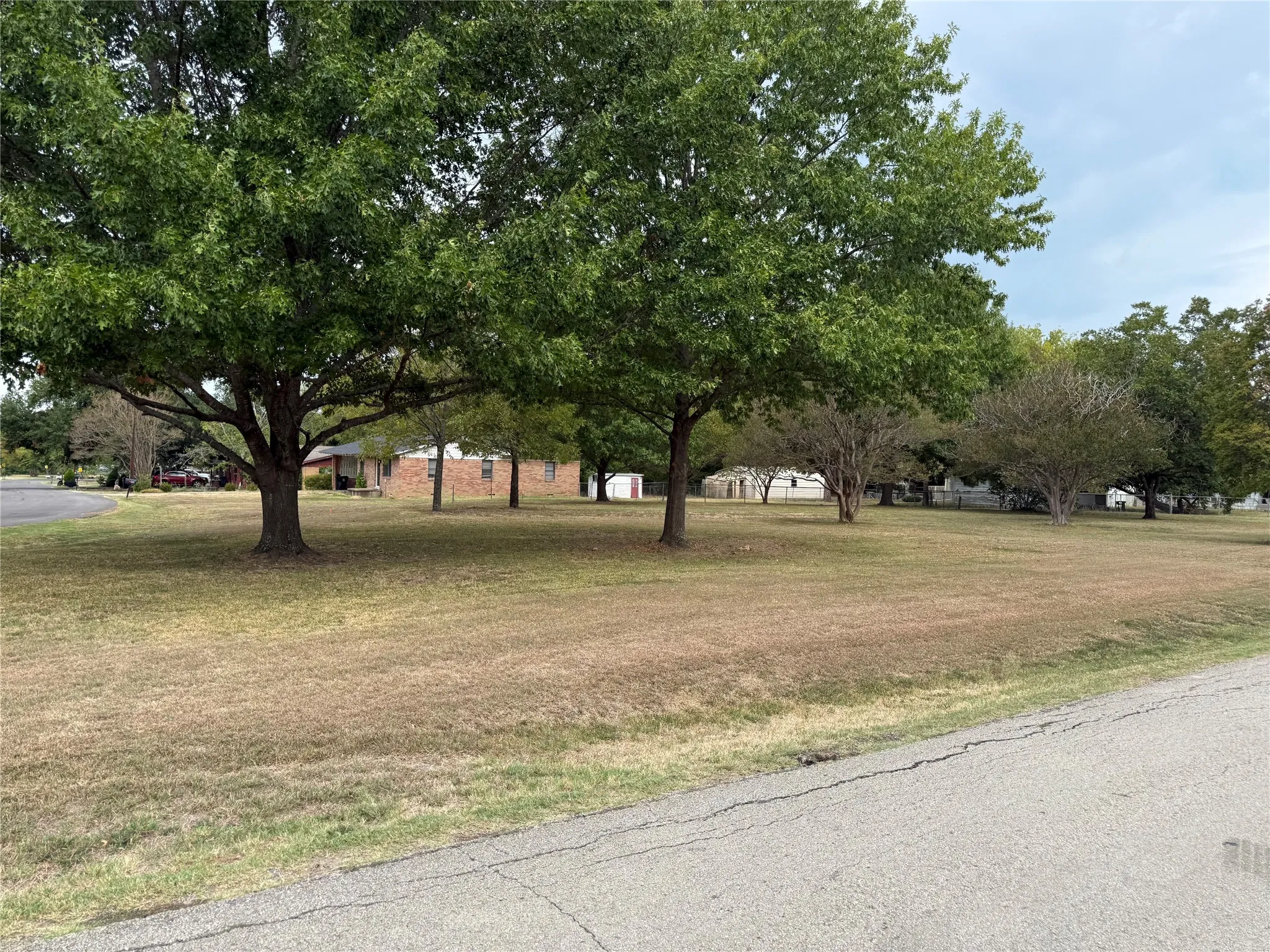 Unimproved Land For Sale in Van Zandt County , 800 4th Street, Wills Point, Texas 75169, 0, 0, Garage spaces, 0 Sqft, built in 0, mls#21398463, Real Estate Agent in Wills Point, Homes For Sale in Van Zandt county, Homes For Sale in Wills Point, Realtor in Wills Point Texas, Real Estate Brokerage Independent Realty Texas, Luminita Cordes Realtor