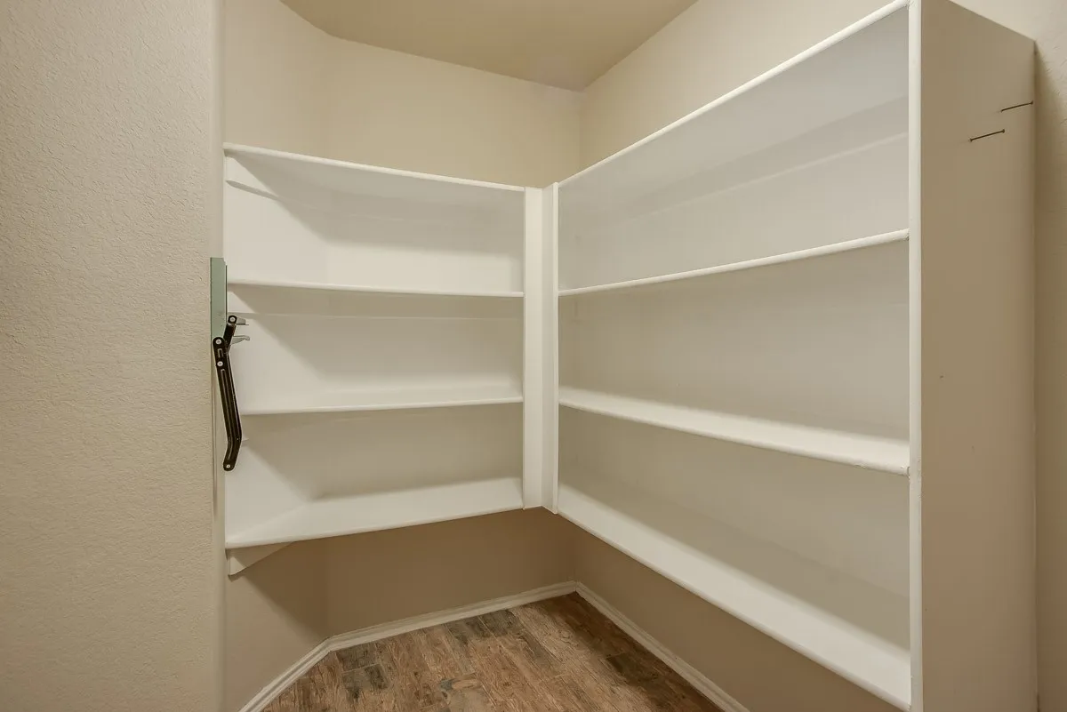 Single Family Residence For Sale in Denton County , 8812 Trailblazer Drive, Cross Roads, Texas 76227, 4 Bedroom, 2 Bathroom, 2 Garage spaces, 1,816 Sqft, built in 2007, mls#21399560, Real Estate Agent in Cross Roads, Homes For Sale in Denton county, Homes For Sale in Cross Roads, Realtor in Cross Roads Texas, Real Estate Brokerage Independent Realty Texas, Luminita Cordes Realtor