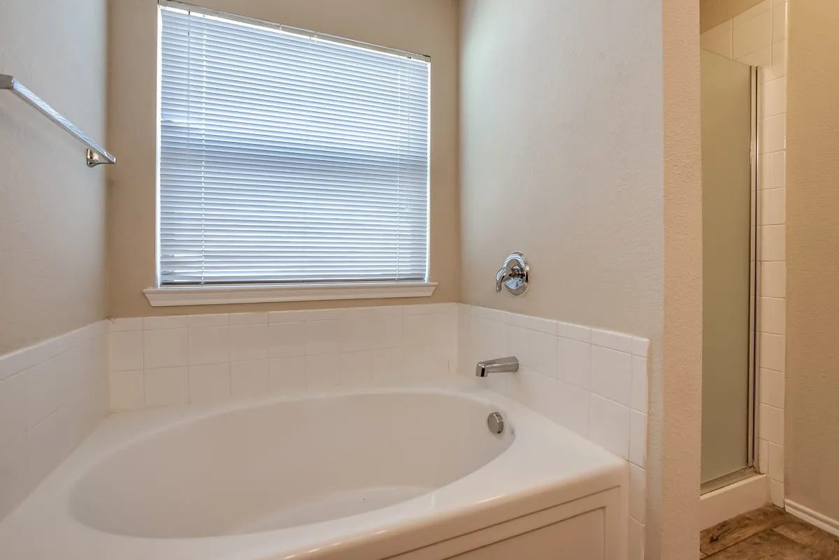 Single Family Residence For Sale in Denton County , 8812 Trailblazer Drive, Cross Roads, Texas 76227, 4 Bedroom, 2 Bathroom, 2 Garage spaces, 1,816 Sqft, built in 2007, mls#21399560, Real Estate Agent in Cross Roads, Homes For Sale in Denton county, Homes For Sale in Cross Roads, Realtor in Cross Roads Texas, Real Estate Brokerage Independent Realty Texas, Luminita Cordes Realtor