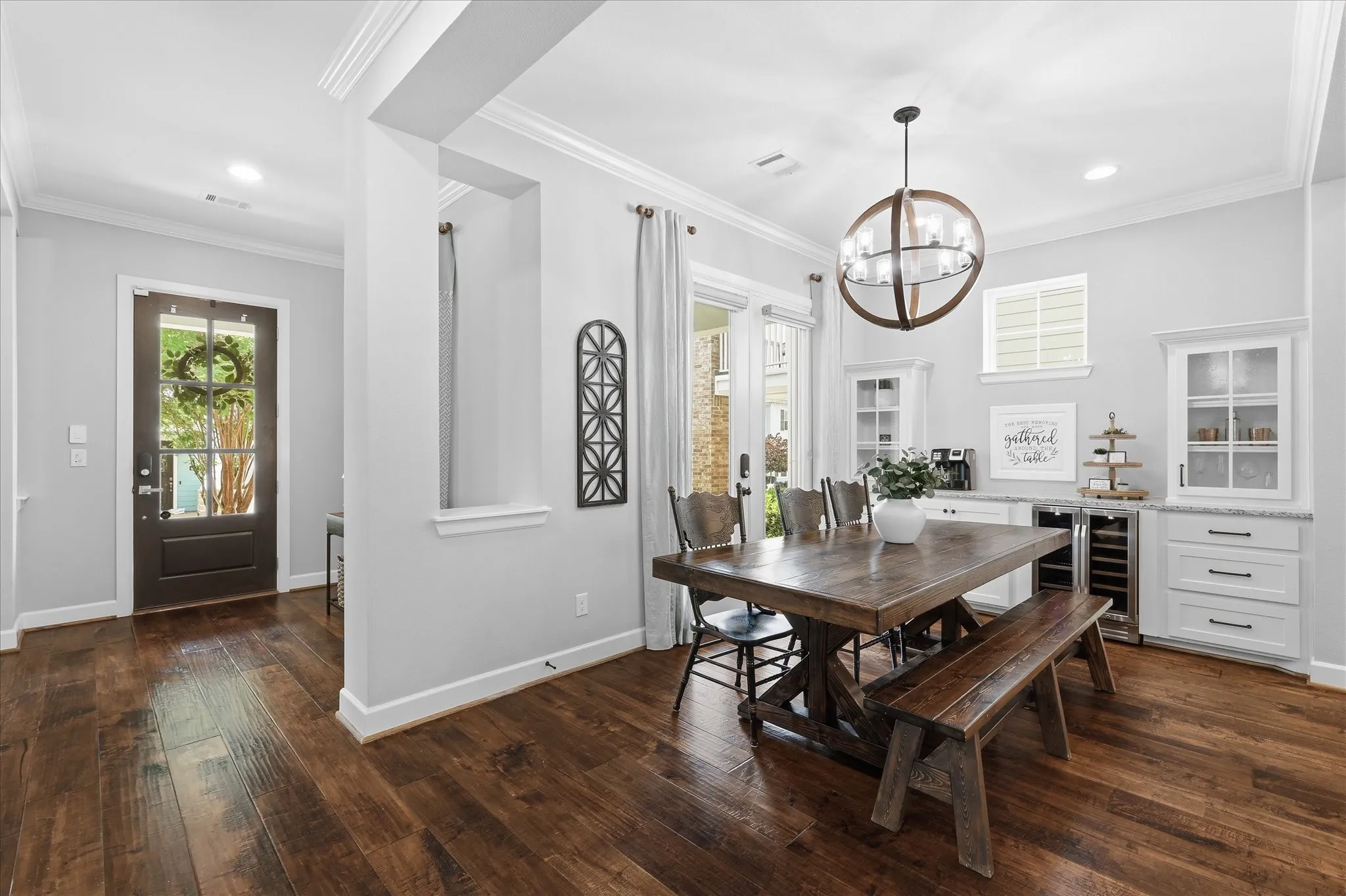 Built in wine bar, coffee bar area and plenty of storage space