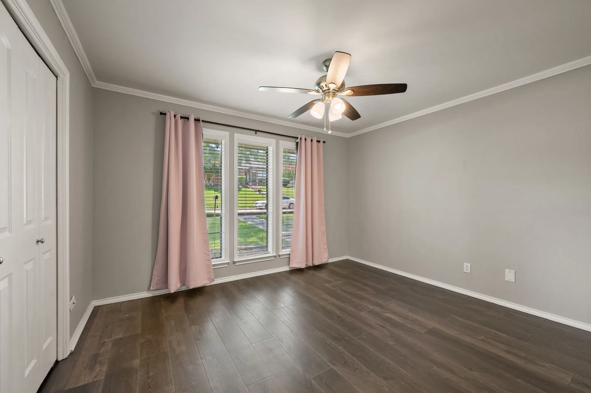 Single Family Residence For Rent in Dallas County , 1305 Tierra Calle, Carrollton, Texas 75006, 3 Bedroom, 2 Bathroom, 2 Garage spaces, 2,073 Sqft, built in 1977, mls#21400792, Real Estate Agent in Carrollton, Homes For Rent in Dallas county, Homes For Rent in Carrollton, Realtor in Carrollton Texas, Real Estate Brokerage Independent Realty Texas, Luminita Cordes Realtor