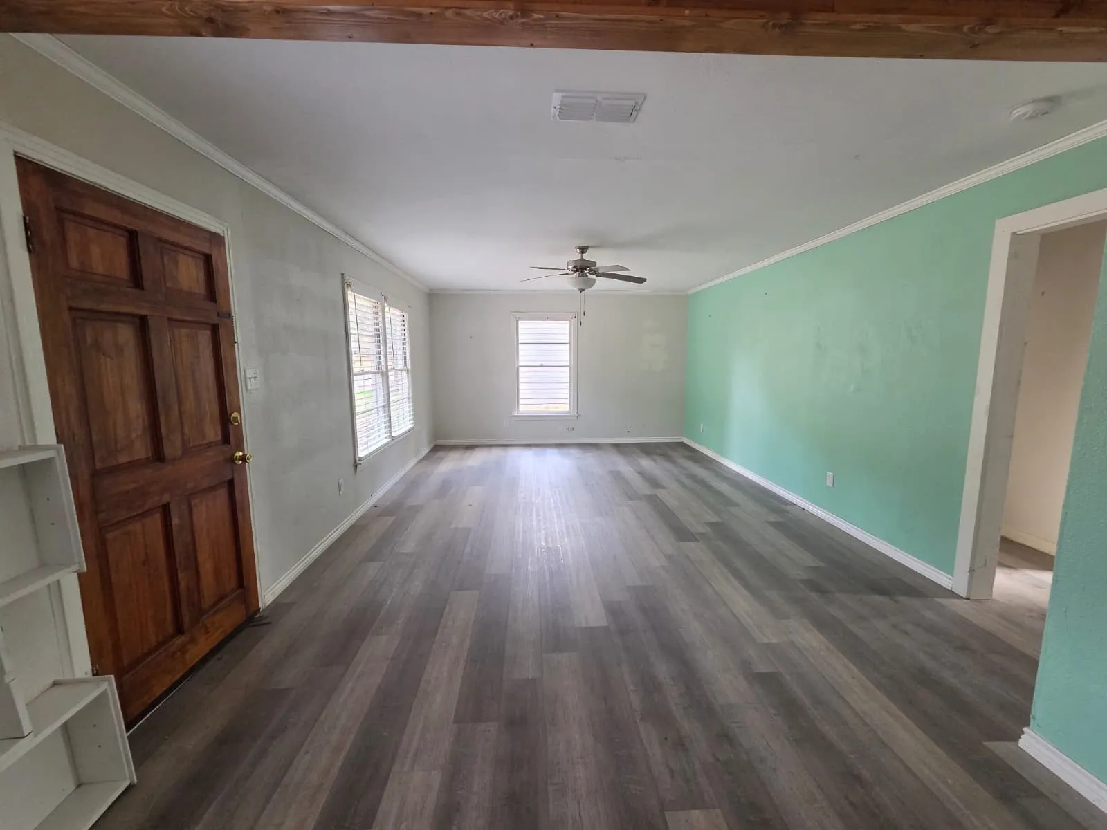 Single Family Residence For Sale in Upshur County , 1007 N Montgomery Street, Gilmer, Texas 75644, 2 Bedroom, 1 Bathroom, Garage spaces, 1,140 Sqft, built in 1950, mls#21400353, Real Estate Agent in Gilmer, Homes For Sale in Upshur county, Homes For Sale in Gilmer, Realtor in Gilmer Texas, Real Estate Brokerage Independent Realty Texas, Luminita Cordes Realtor