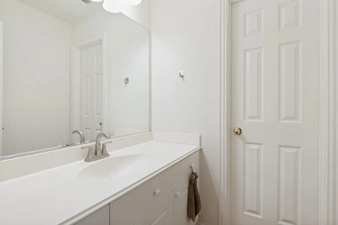 Single Family Residence For Rent in Collin County , 7531 Maribeth Drive, Dallas, Texas 75252, 5 Bedroom, 3 Bathroom, 2 Garage spaces, 3,357 Sqft, built in 1998, mls#21400741, Real Estate Agent in Dallas, Homes For Rent in Collin county, Homes For Rent in Dallas, Realtor in Dallas Texas, Real Estate Brokerage Independent Realty Texas, Luminita Cordes Realtor