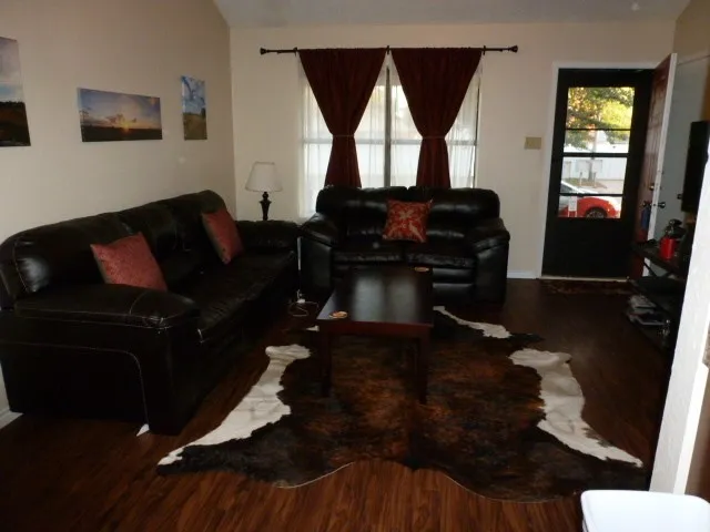 Single Family Residence For Rent in Taylor County , 1318 BAYLOR, Abilene, Texas 79602, 3 Bedroom, 1 Bathroom, 1 Garage spaces, 888 Sqft, built in 1983, mls#21400808, Real Estate Agent in Abilene, Homes For Rent in Taylor county, Homes For Rent in Abilene, Realtor in Abilene Texas, Real Estate Brokerage Independent Realty Texas, Luminita Cordes Realtor