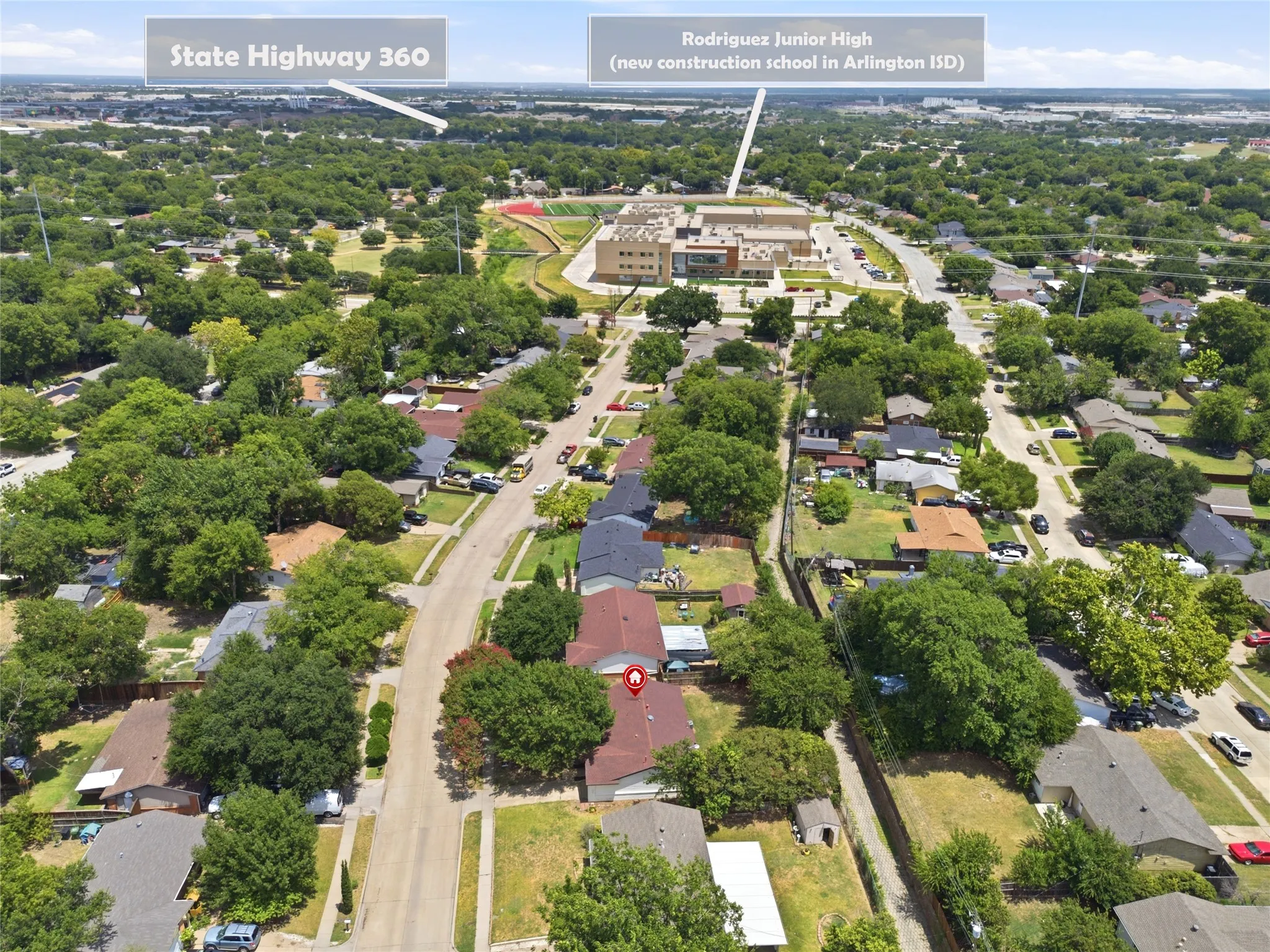 Single Family Residence For Sale in Tarrant County , 2114 Brookshire Street, Arlington, Texas 76010, 3 Bedroom, 2 Bathroom, 1 Garage spaces, 1,173 Sqft, built in 1959, mls#21400800, Real Estate Agent in Arlington, Homes For Sale in Tarrant county, Homes For Sale in Arlington, Realtor in Arlington Texas, Real Estate Brokerage Independent Realty Texas, Luminita Cordes Realtor