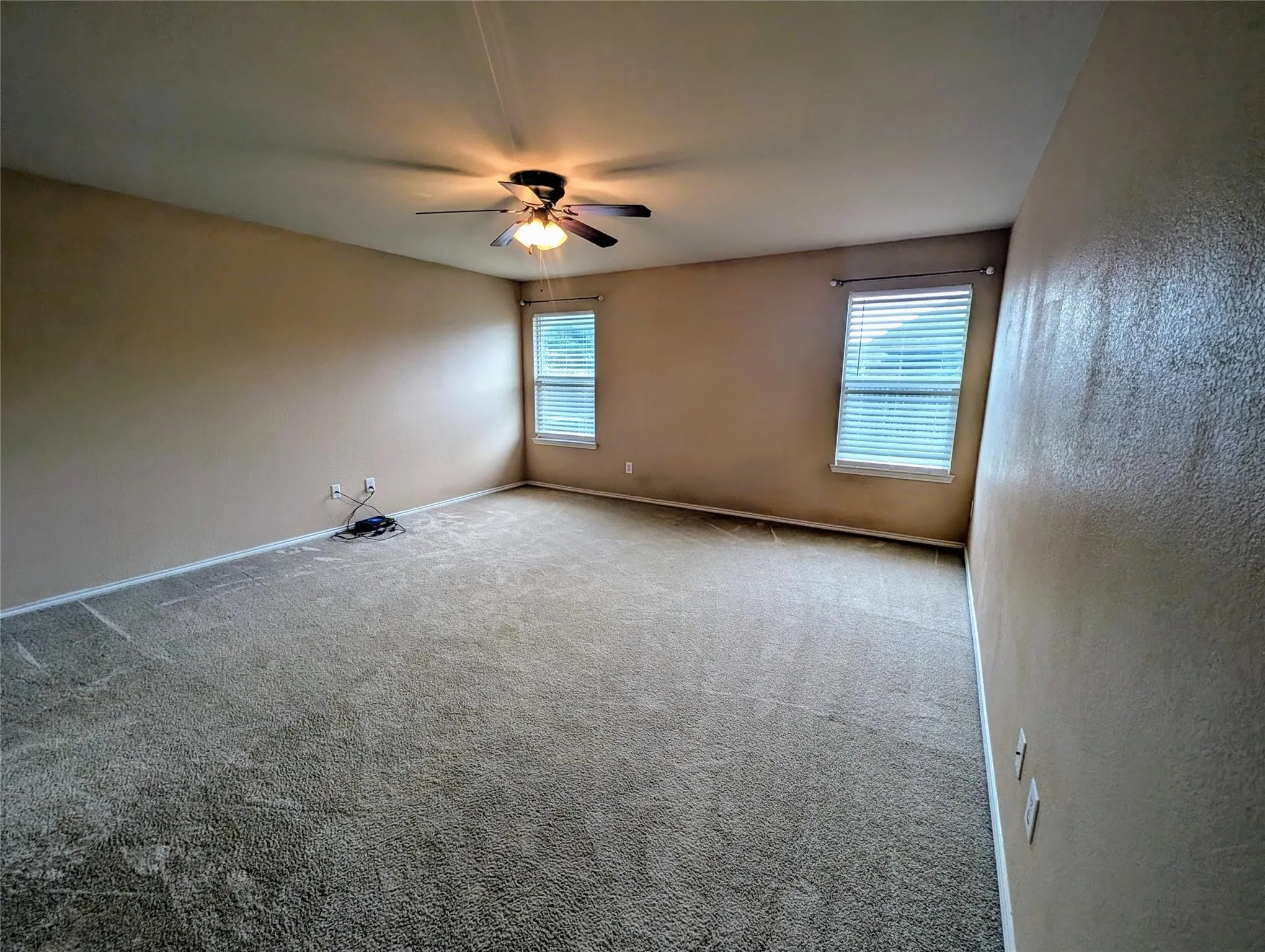 Single Family Residence For Rent in Tarrant County , 2221 Cavalry Drive, Fort Worth, Texas 76177, 3 Bedroom, 2 Bathroom, 2 Garage spaces, 1,647 Sqft, built in 2008, mls#21400811, Real Estate Agent in Fort Worth, Homes For Rent in Tarrant county, Homes For Rent in Fort Worth, Realtor in Fort Worth Texas, Real Estate Brokerage Independent Realty Texas, Luminita Cordes Realtor