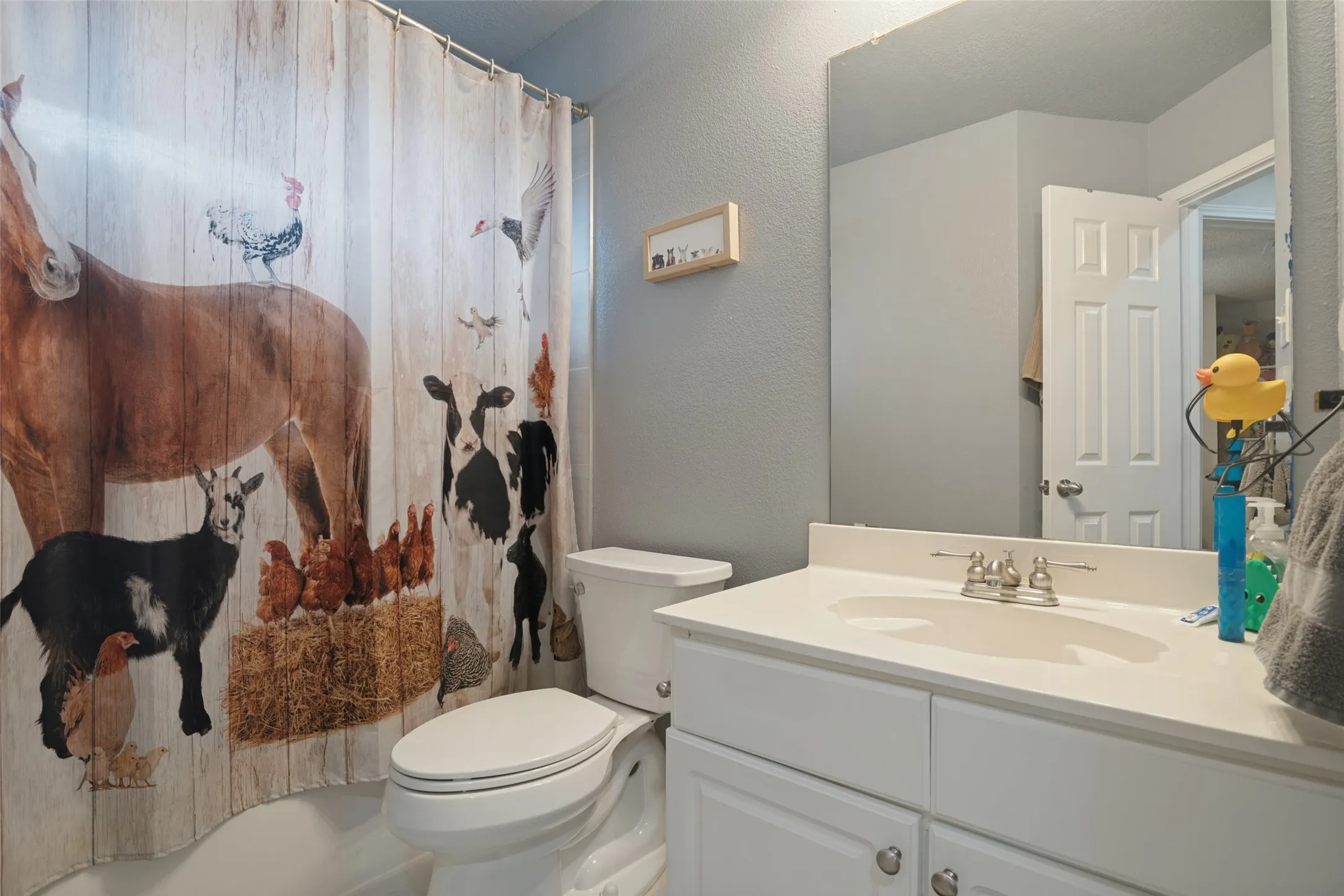 Single Family Residence For Sale in Collin County , 7321 Vista Ridge Lane, Sachse, Texas 75048, 4 Bedroom, 3 Bathroom, 2 Garage spaces, 2,107 Sqft, built in 1999, mls#21400814, Real Estate Agent in Sachse, Homes For Sale in Collin county, Homes For Sale in Sachse, Realtor in Sachse Texas, Real Estate Brokerage Independent Realty Texas, Luminita Cordes Realtor