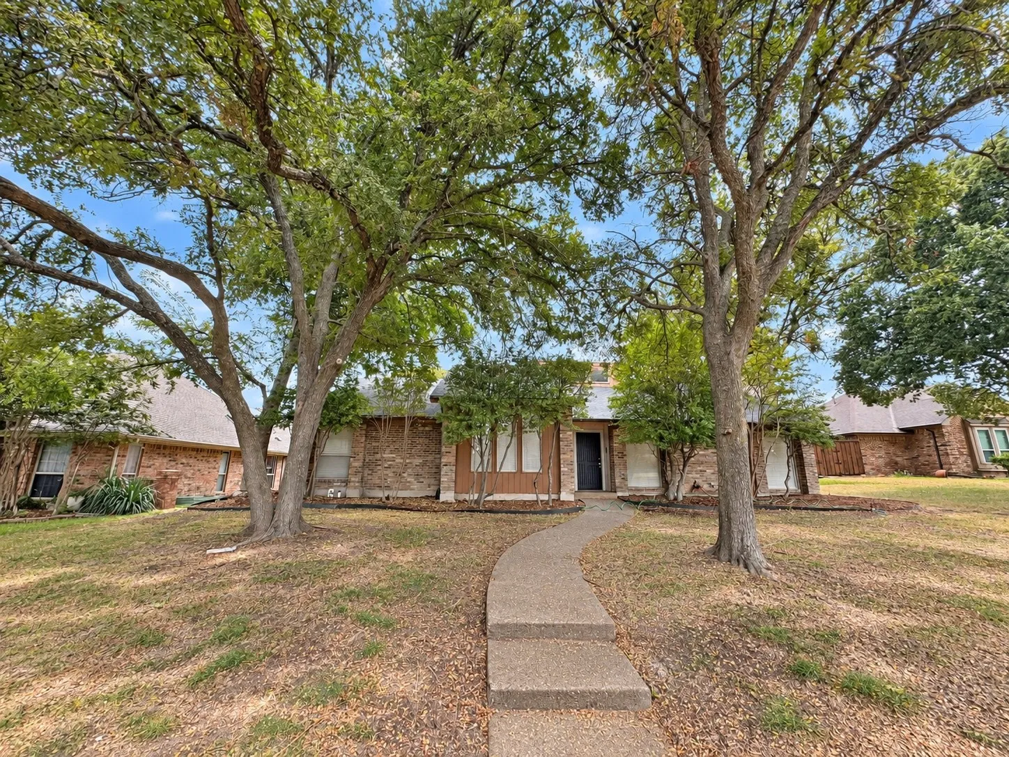 Single Family Residence For Rent in Collin County , 3620 Teakwood Lane, Plano, Texas 75075, 4 Bedroom, 3 Bathroom, 2 Garage spaces, 2,699 Sqft, built in 1980, mls#21398564, Real Estate Agent in Plano, Homes For Rent in Collin county, Homes For Rent in Plano, Realtor in Plano Texas, Real Estate Brokerage Independent Realty Texas, Luminita Cordes Realtor