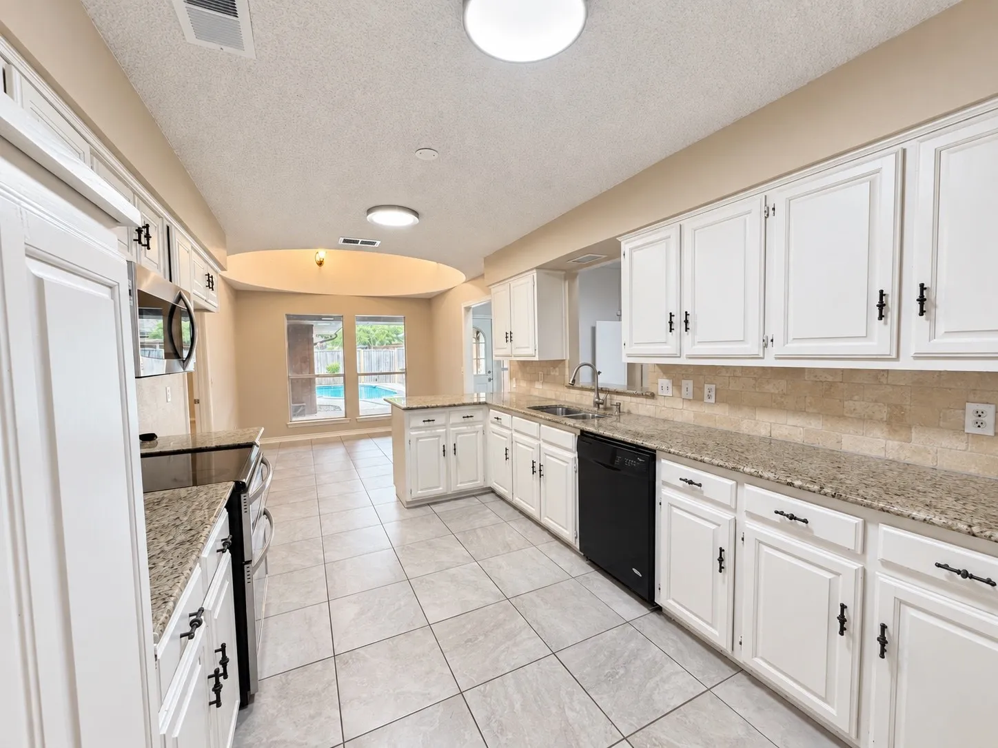 Single Family Residence For Rent in Collin County , 3620 Teakwood Lane, Plano, Texas 75075, 4 Bedroom, 3 Bathroom, 2 Garage spaces, 2,699 Sqft, built in 1980, mls#21398564, Real Estate Agent in Plano, Homes For Rent in Collin county, Homes For Rent in Plano, Realtor in Plano Texas, Real Estate Brokerage Independent Realty Texas, Luminita Cordes Realtor