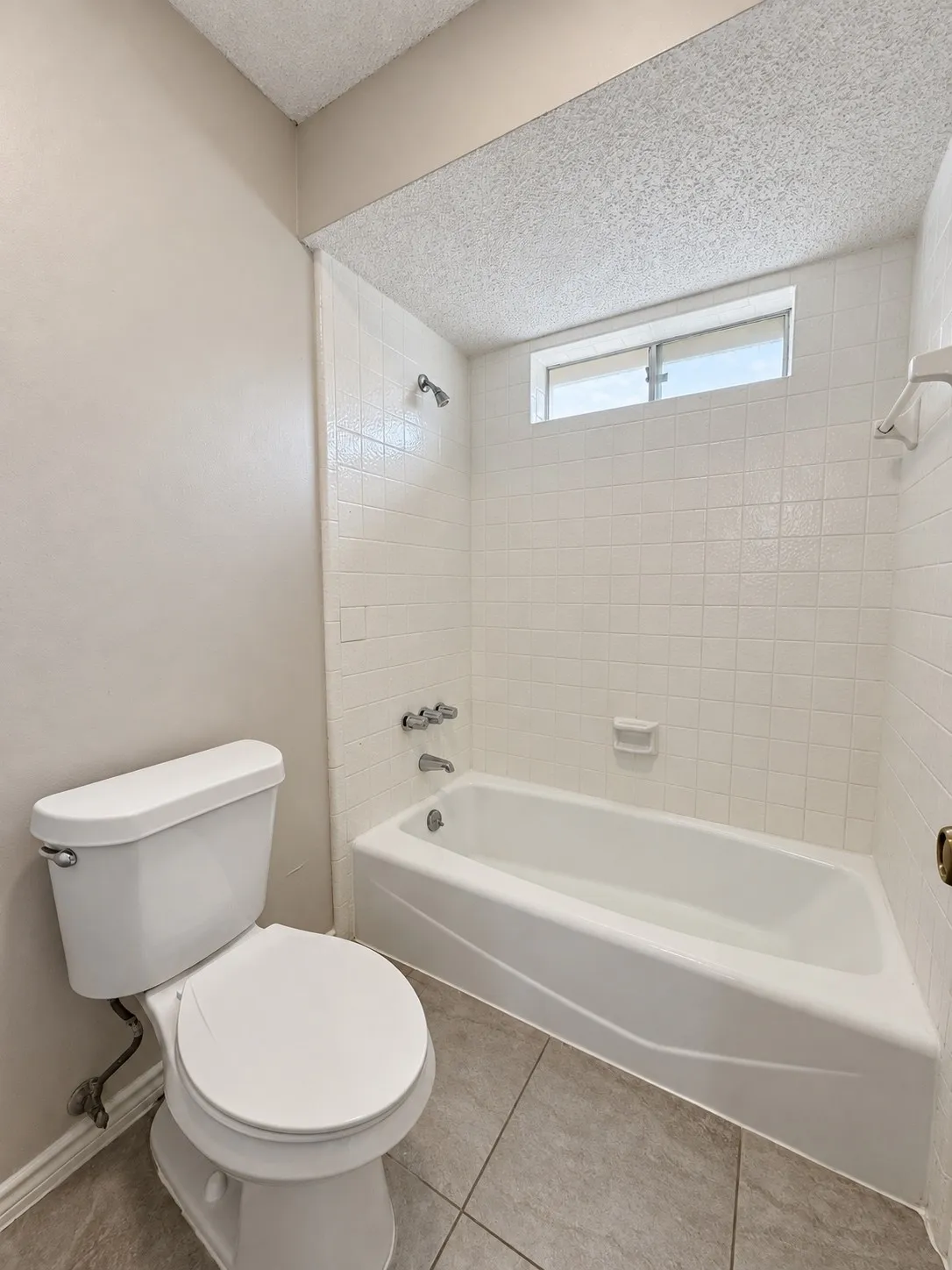 Single Family Residence For Rent in Collin County , 3620 Teakwood Lane, Plano, Texas 75075, 4 Bedroom, 3 Bathroom, 2 Garage spaces, 2,699 Sqft, built in 1980, mls#21398564, Real Estate Agent in Plano, Homes For Rent in Collin county, Homes For Rent in Plano, Realtor in Plano Texas, Real Estate Brokerage Independent Realty Texas, Luminita Cordes Realtor