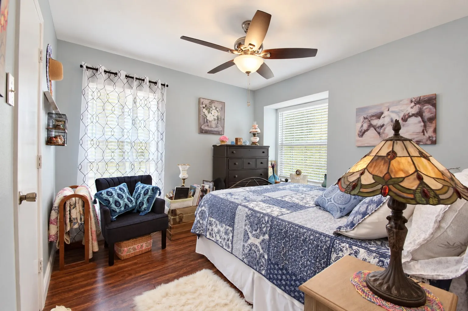 Single Family Residence For Sale in Dallas County , 1733 Wheatfield Drive, Mesquite, Texas 75149, 3 Bedroom, 2 Bathroom, 2 Garage spaces, 1,397 Sqft, built in 1985, mls#21399369, Real Estate Agent in Mesquite, Homes For Sale in Dallas county, Homes For Sale in Mesquite, Realtor in Mesquite Texas, Real Estate Brokerage Independent Realty Texas, Luminita Cordes Realtor