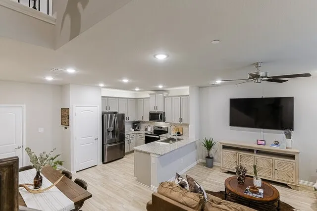 Townhouse For Rent in Dallas County , 2728 Baneberry Lane, Mesquite, Texas 75150, 3 Bedroom, 3 Bathroom, 2 Garage spaces, 1,484 Sqft, built in 2021, mls#21397948, Real Estate Agent in Mesquite, Homes For Rent in Dallas county, Homes For Rent in Mesquite, Realtor in Mesquite Texas, Real Estate Brokerage Independent Realty Texas, Luminita Cordes Realtor