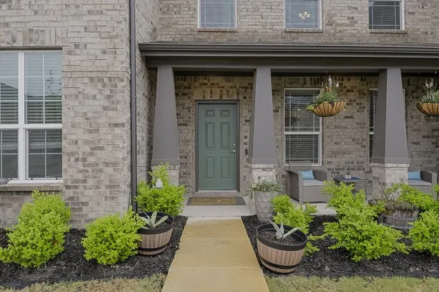 Townhouse For Rent in Dallas County , 2728 Baneberry Lane, Mesquite, Texas 75150, 3 Bedroom, 3 Bathroom, 2 Garage spaces, 1,484 Sqft, built in 2021, mls#21397948, Real Estate Agent in Mesquite, Homes For Rent in Dallas county, Homes For Rent in Mesquite, Realtor in Mesquite Texas, Real Estate Brokerage Independent Realty Texas, Luminita Cordes Realtor