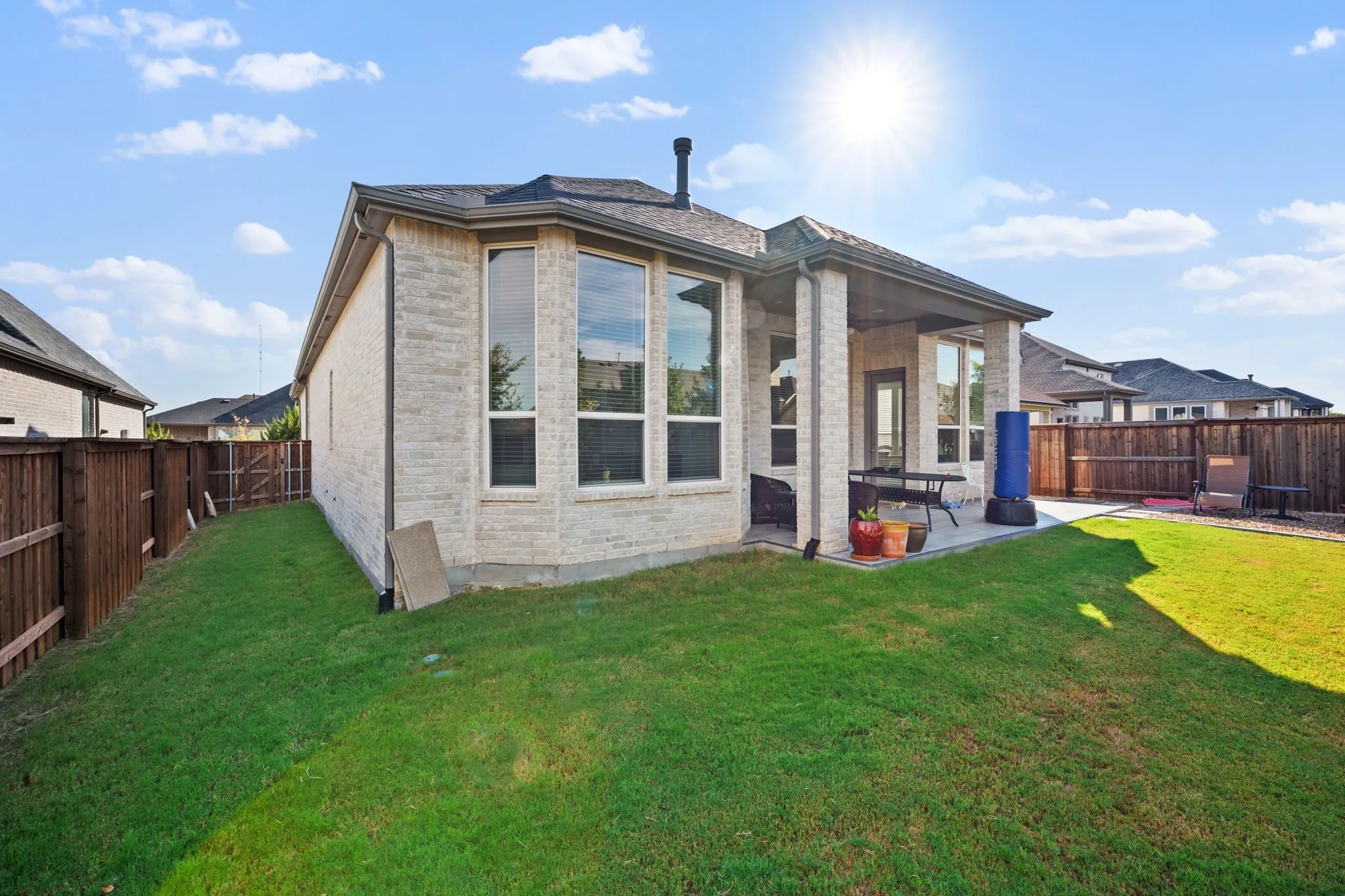 Single Family Residence For Sale in Grayson County , 1912 Mcdougall Creek, Van Alstyne, Texas 75495, 4 Bedroom, 3 Bathroom, 2 Garage spaces, 2,305 Sqft, built in 2021, mls#21398962, Real Estate Agent in Van Alstyne, Homes For Sale in Grayson county, Homes For Sale in Van Alstyne, Realtor in Van Alstyne Texas, Real Estate Brokerage Independent Realty Texas, Luminita Cordes Realtor