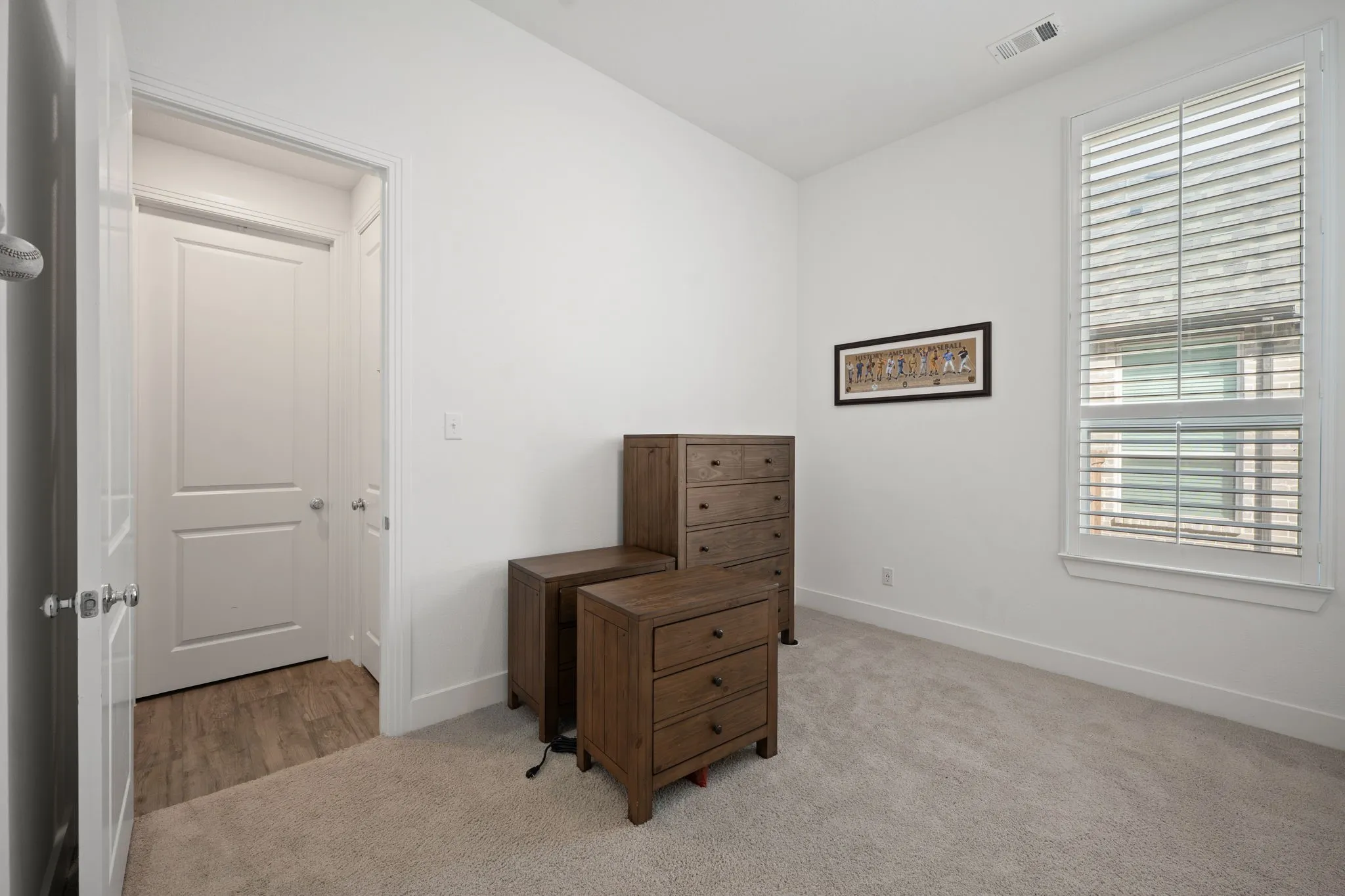 Single Family Residence For Sale in Grayson County , 1912 Mcdougall Creek, Van Alstyne, Texas 75495, 4 Bedroom, 3 Bathroom, 2 Garage spaces, 2,305 Sqft, built in 2021, mls#21398962, Real Estate Agent in Van Alstyne, Homes For Sale in Grayson county, Homes For Sale in Van Alstyne, Realtor in Van Alstyne Texas, Real Estate Brokerage Independent Realty Texas, Luminita Cordes Realtor