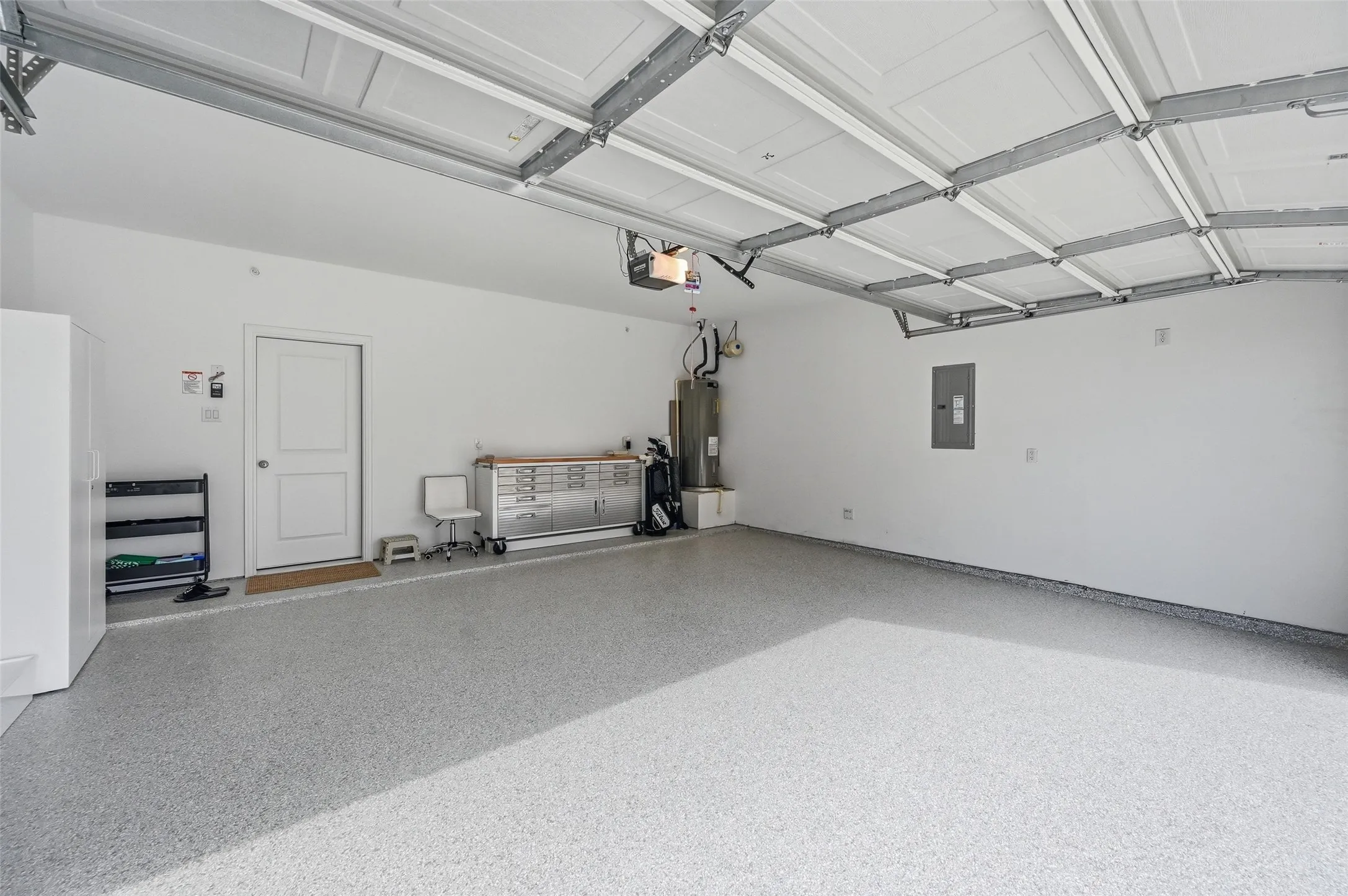 Townhouse For Sale in Tarrant County , 634 Blue Ridge Drive, Mansfield, Texas 76063, 3 Bedroom, 3 Bathroom, 2 Garage spaces, 1,700 Sqft, built in 2024, mls#21392836, Real Estate Agent in Mansfield, Homes For Sale in Tarrant county, Homes For Sale in Mansfield, Realtor in Mansfield Texas, Real Estate Brokerage Independent Realty Texas, Luminita Cordes Realtor