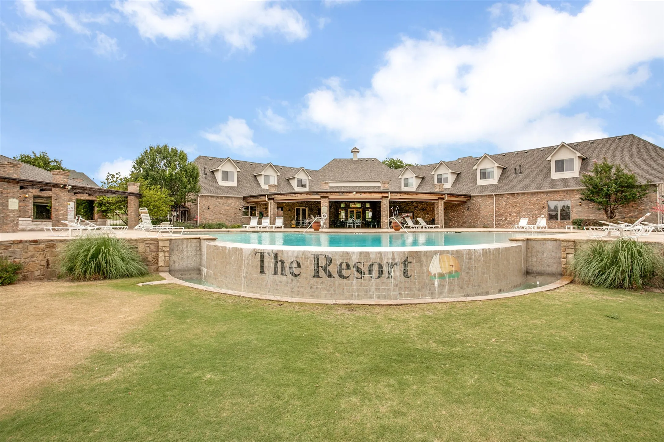 Single Family Residence For Sale in Tarrant County , 12492 Palmer Drive, Fort Worth, Texas 76179, 4 Bedroom, 3 Bathroom, 3 Garage spaces, 3,399 Sqft, built in 2021, mls#21400830, Real Estate Agent in Fort Worth, Homes For Sale in Tarrant county, Homes For Sale in Fort Worth, Realtor in Fort Worth Texas, Real Estate Brokerage Independent Realty Texas, Luminita Cordes Realtor