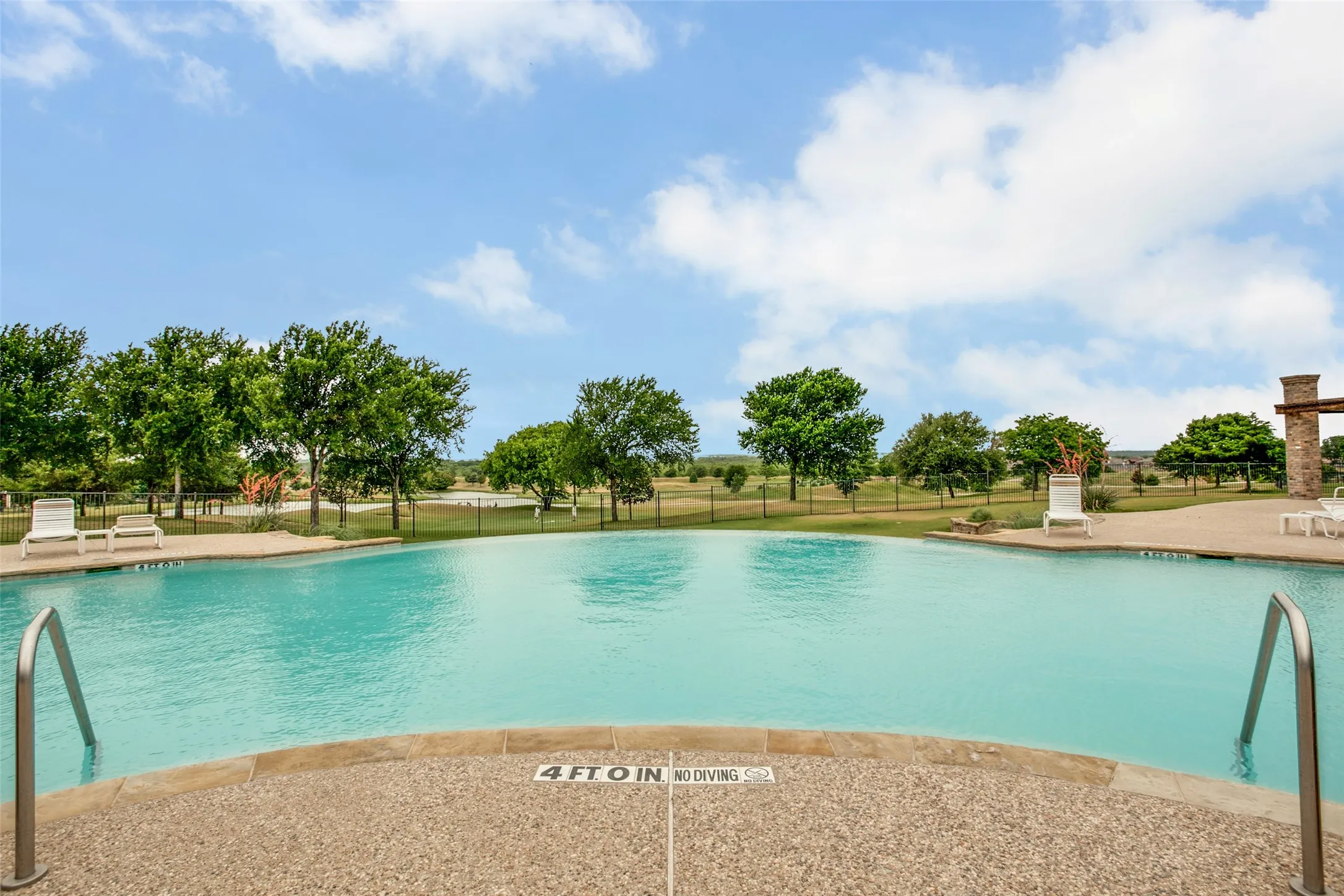 Single Family Residence For Sale in Tarrant County , 12492 Palmer Drive, Fort Worth, Texas 76179, 4 Bedroom, 3 Bathroom, 3 Garage spaces, 3,399 Sqft, built in 2021, mls#21400830, Real Estate Agent in Fort Worth, Homes For Sale in Tarrant county, Homes For Sale in Fort Worth, Realtor in Fort Worth Texas, Real Estate Brokerage Independent Realty Texas, Luminita Cordes Realtor