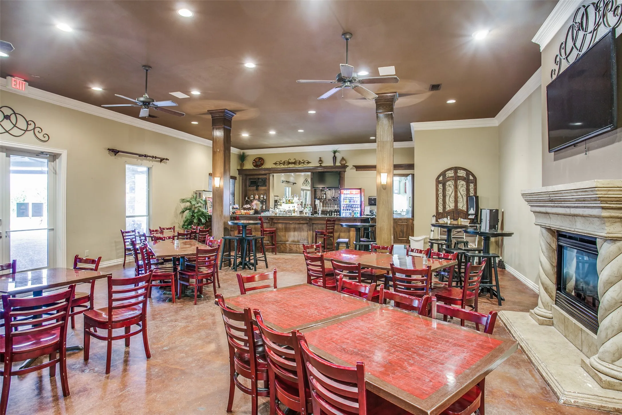 Single Family Residence For Sale in Tarrant County , 12492 Palmer Drive, Fort Worth, Texas 76179, 4 Bedroom, 3 Bathroom, 3 Garage spaces, 3,399 Sqft, built in 2021, mls#21400830, Real Estate Agent in Fort Worth, Homes For Sale in Tarrant county, Homes For Sale in Fort Worth, Realtor in Fort Worth Texas, Real Estate Brokerage Independent Realty Texas, Luminita Cordes Realtor