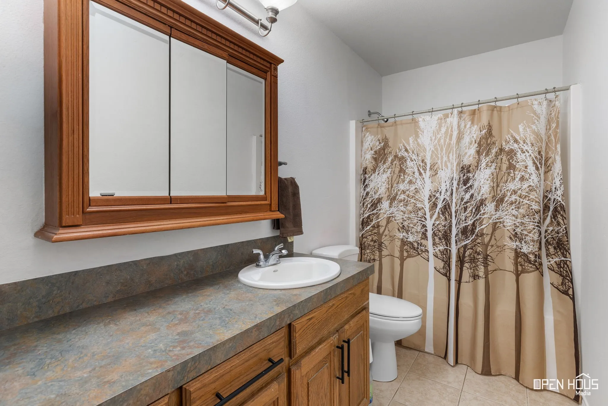 Farm For Sale in Clay County , 2657 FM 171 Road, Byers, Texas 76357, 6 Bedroom, 5 Bathroom, 2 Garage spaces, 2,412 Sqft, built in 2005, mls#21400833, Real Estate Agent in Byers, Homes For Sale in Clay county, Homes For Sale in Byers, Realtor in Byers Texas, Real Estate Brokerage Independent Realty Texas, Luminita Cordes Realtor