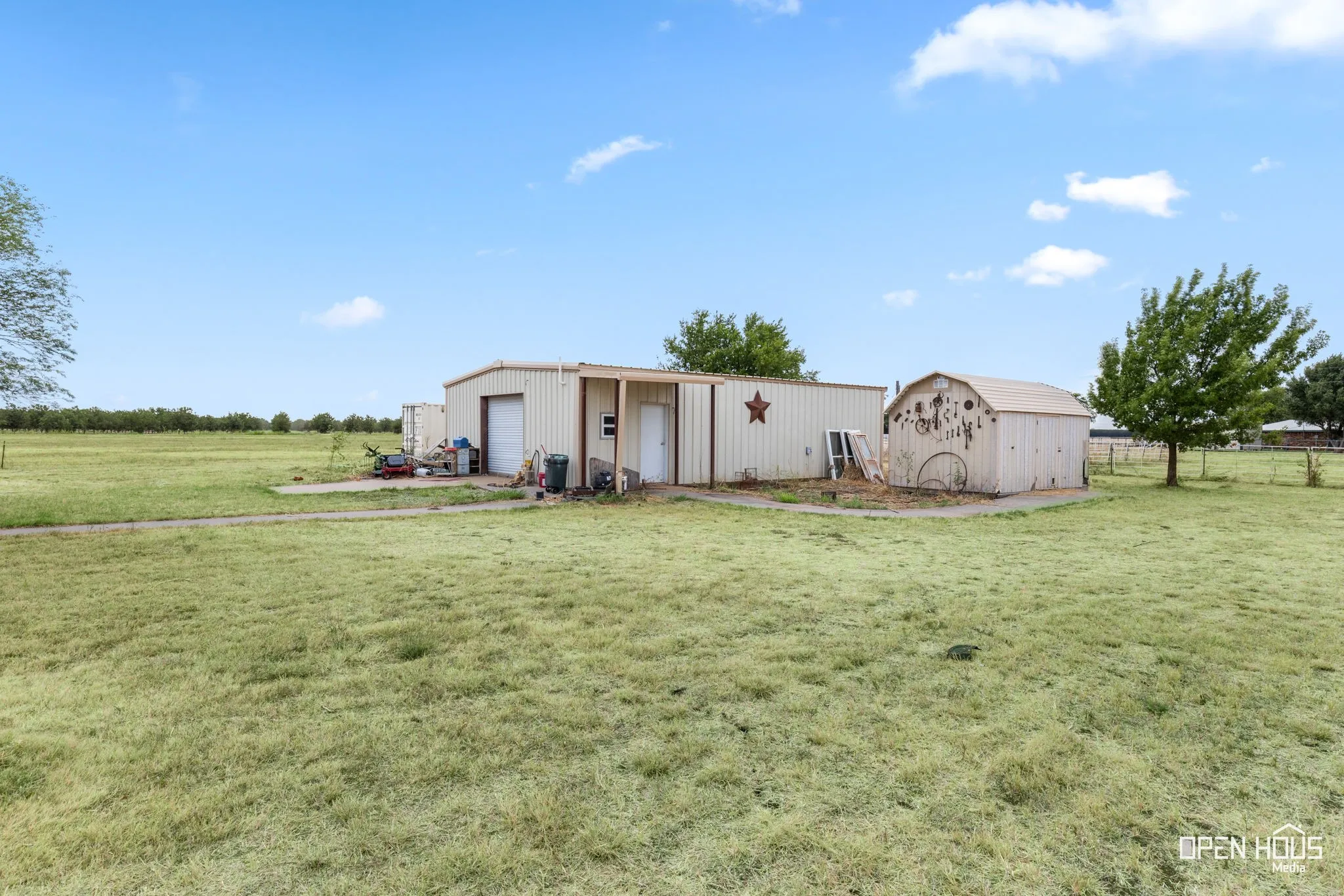 Farm For Sale in Clay County , 2657 FM 171 Road, Byers, Texas 76357, 6 Bedroom, 5 Bathroom, 2 Garage spaces, 2,412 Sqft, built in 2005, mls#21400833, Real Estate Agent in Byers, Homes For Sale in Clay county, Homes For Sale in Byers, Realtor in Byers Texas, Real Estate Brokerage Independent Realty Texas, Luminita Cordes Realtor
