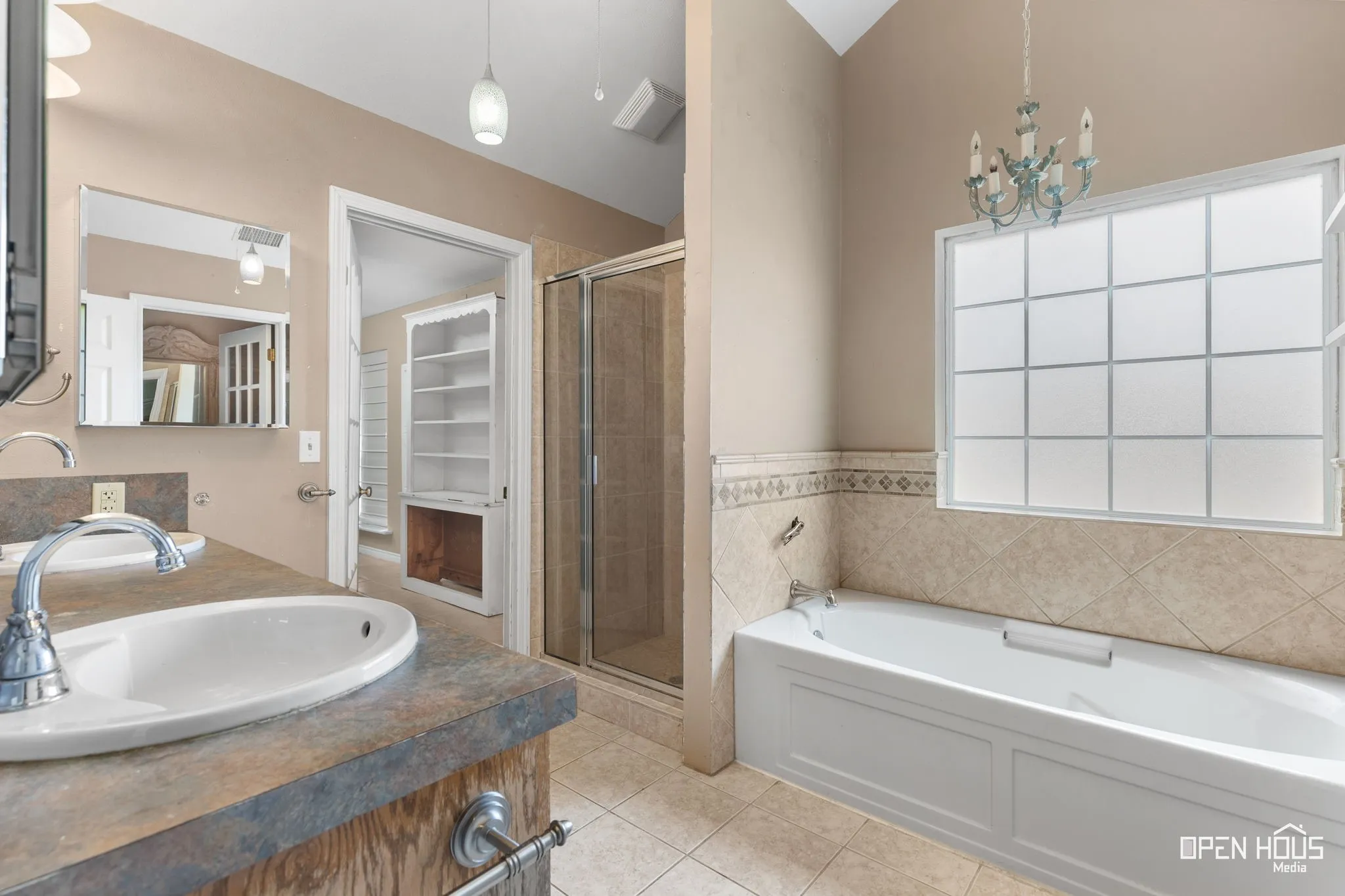Farm For Sale in Clay County , 2657 FM 171 Road, Byers, Texas 76357, 6 Bedroom, 5 Bathroom, 2 Garage spaces, 2,412 Sqft, built in 2005, mls#21400833, Real Estate Agent in Byers, Homes For Sale in Clay county, Homes For Sale in Byers, Realtor in Byers Texas, Real Estate Brokerage Independent Realty Texas, Luminita Cordes Realtor