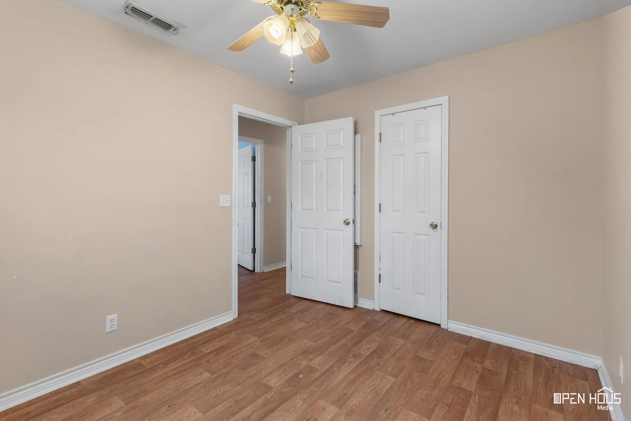 Farm For Sale in Clay County , 2657 FM 171 Road, Byers, Texas 76357, 6 Bedroom, 5 Bathroom, 2 Garage spaces, 2,412 Sqft, built in 2005, mls#21400833, Real Estate Agent in Byers, Homes For Sale in Clay county, Homes For Sale in Byers, Realtor in Byers Texas, Real Estate Brokerage Independent Realty Texas, Luminita Cordes Realtor