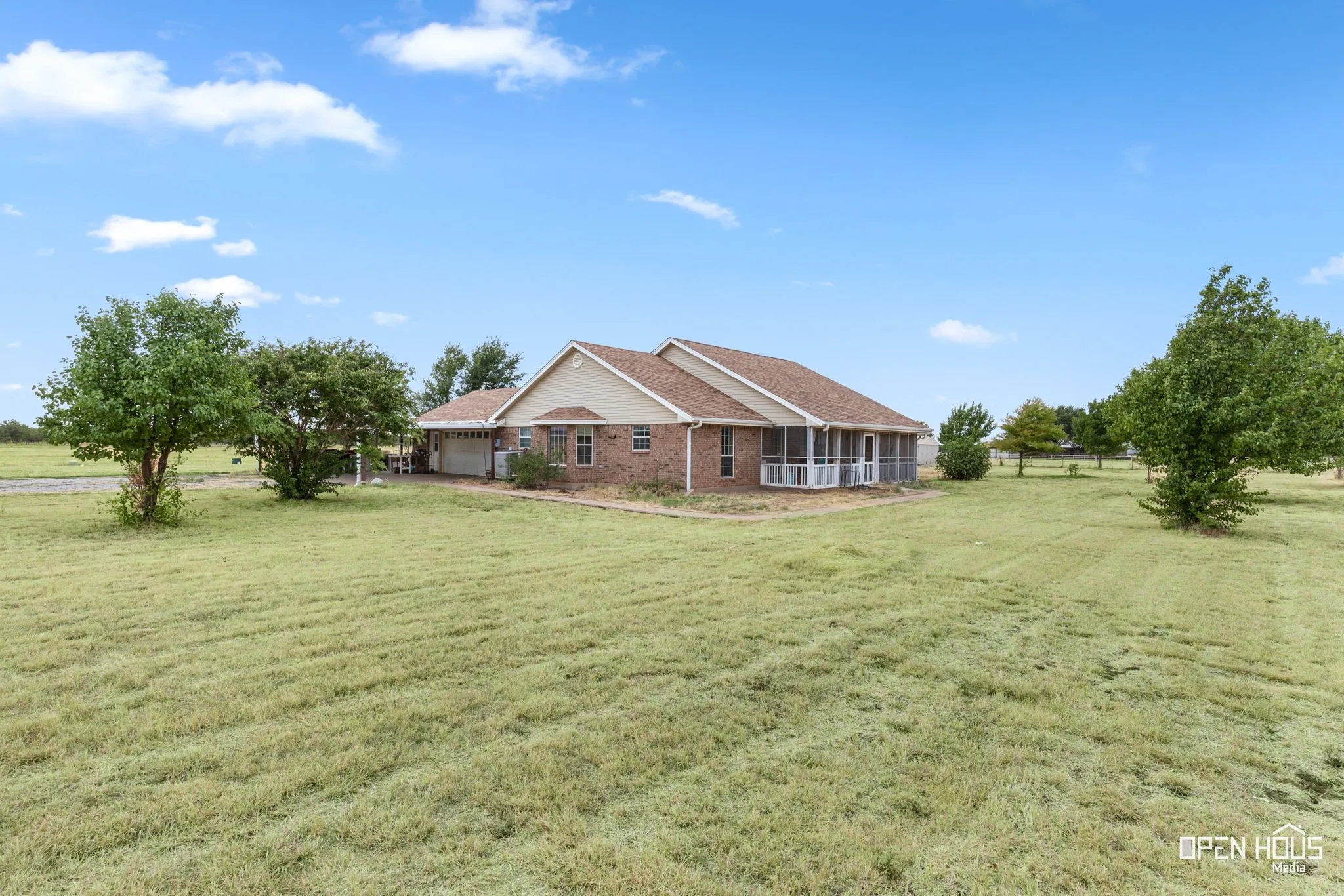 Farm For Sale in Clay County , 2657 FM 171 Road, Byers, Texas 76357, 6 Bedroom, 5 Bathroom, 2 Garage spaces, 2,412 Sqft, built in 2005, mls#21400833, Real Estate Agent in Byers, Homes For Sale in Clay county, Homes For Sale in Byers, Realtor in Byers Texas, Real Estate Brokerage Independent Realty Texas, Luminita Cordes Realtor