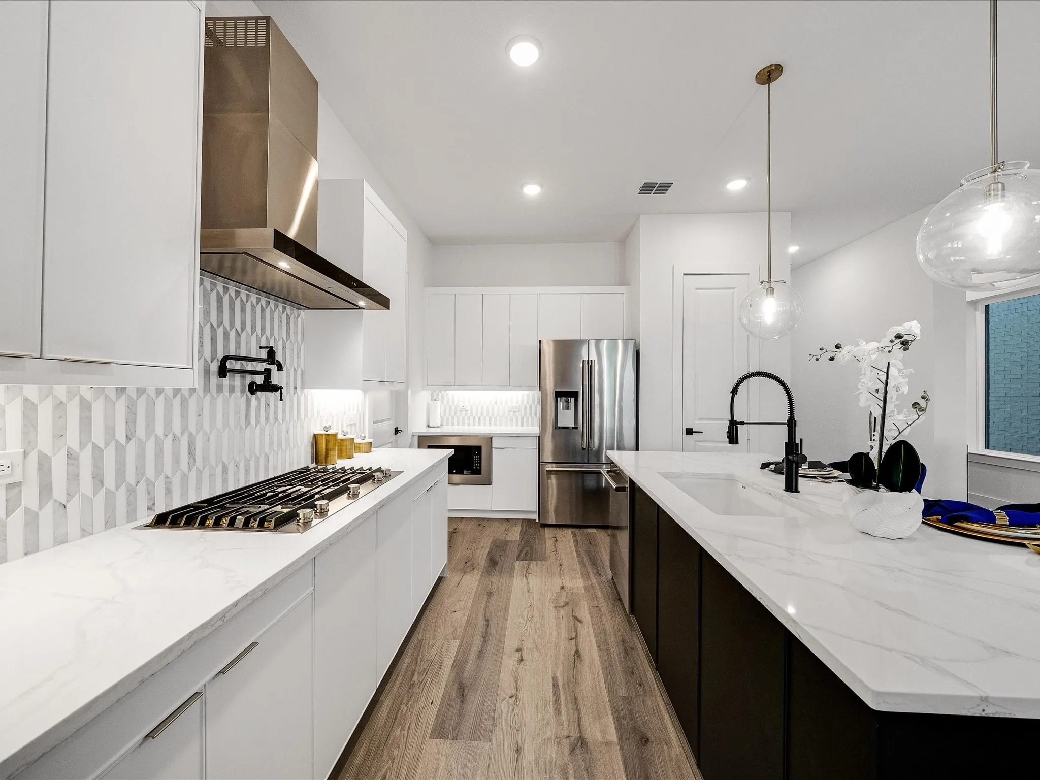 Single Family Residence For Sale in Denton County , 2309 Peters Colony Drive, Little Elm, Texas 75036, 4 Bedroom, 4 Bathroom, 2 Garage spaces, 2,510 Sqft, built in 2025, mls#21400834, Real Estate Agent in Little Elm, Homes For Sale in Denton county, Homes For Sale in Little Elm, Realtor in Little Elm Texas, Real Estate Brokerage Independent Realty Texas, Luminita Cordes Realtor