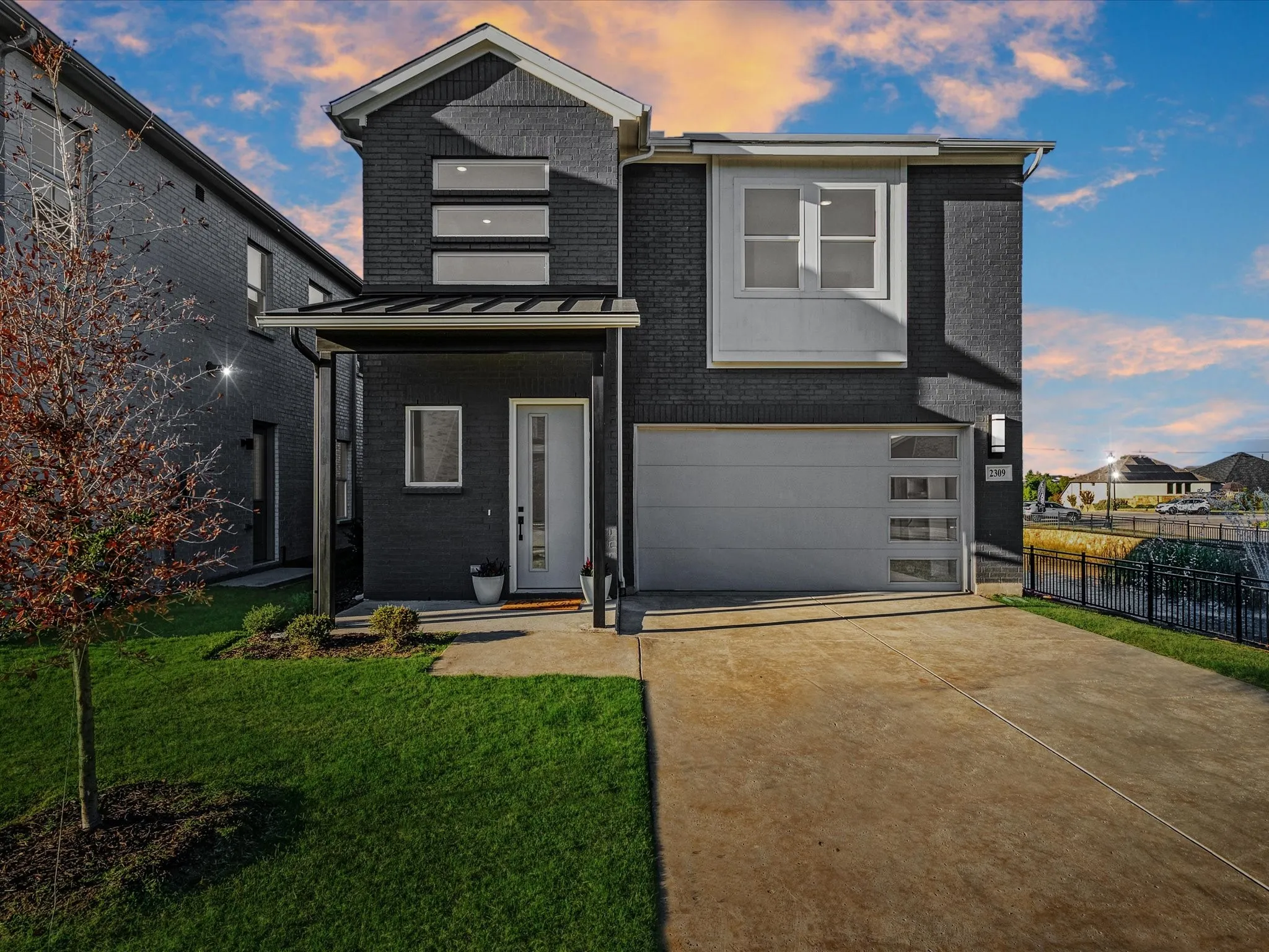 Single Family Residence For Sale in Denton County , 2309 Peters Colony Drive, Little Elm, Texas 75036, 4 Bedroom, 4 Bathroom, 2 Garage spaces, 2,510 Sqft, built in 2025, mls#21400834, Real Estate Agent in Little Elm, Homes For Sale in Denton county, Homes For Sale in Little Elm, Realtor in Little Elm Texas, Real Estate Brokerage Independent Realty Texas, Luminita Cordes Realtor
