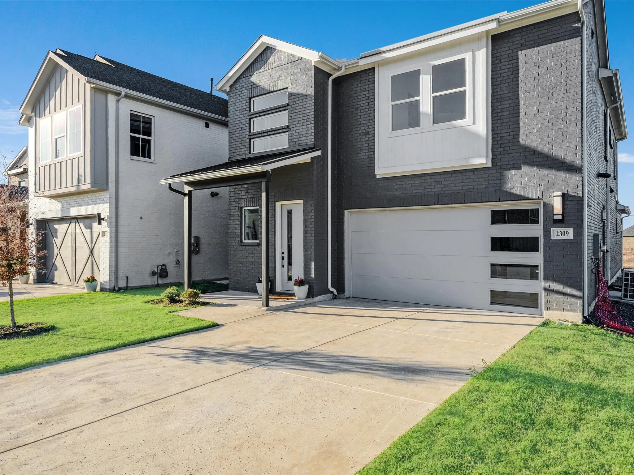 Single Family Residence For Sale in Denton County , 2309 Peters Colony Drive, Little Elm, Texas 75036, 4 Bedroom, 4 Bathroom, 2 Garage spaces, 2,510 Sqft, built in 2025, mls#21400834, Real Estate Agent in Little Elm, Homes For Sale in Denton county, Homes For Sale in Little Elm, Realtor in Little Elm Texas, Real Estate Brokerage Independent Realty Texas, Luminita Cordes Realtor