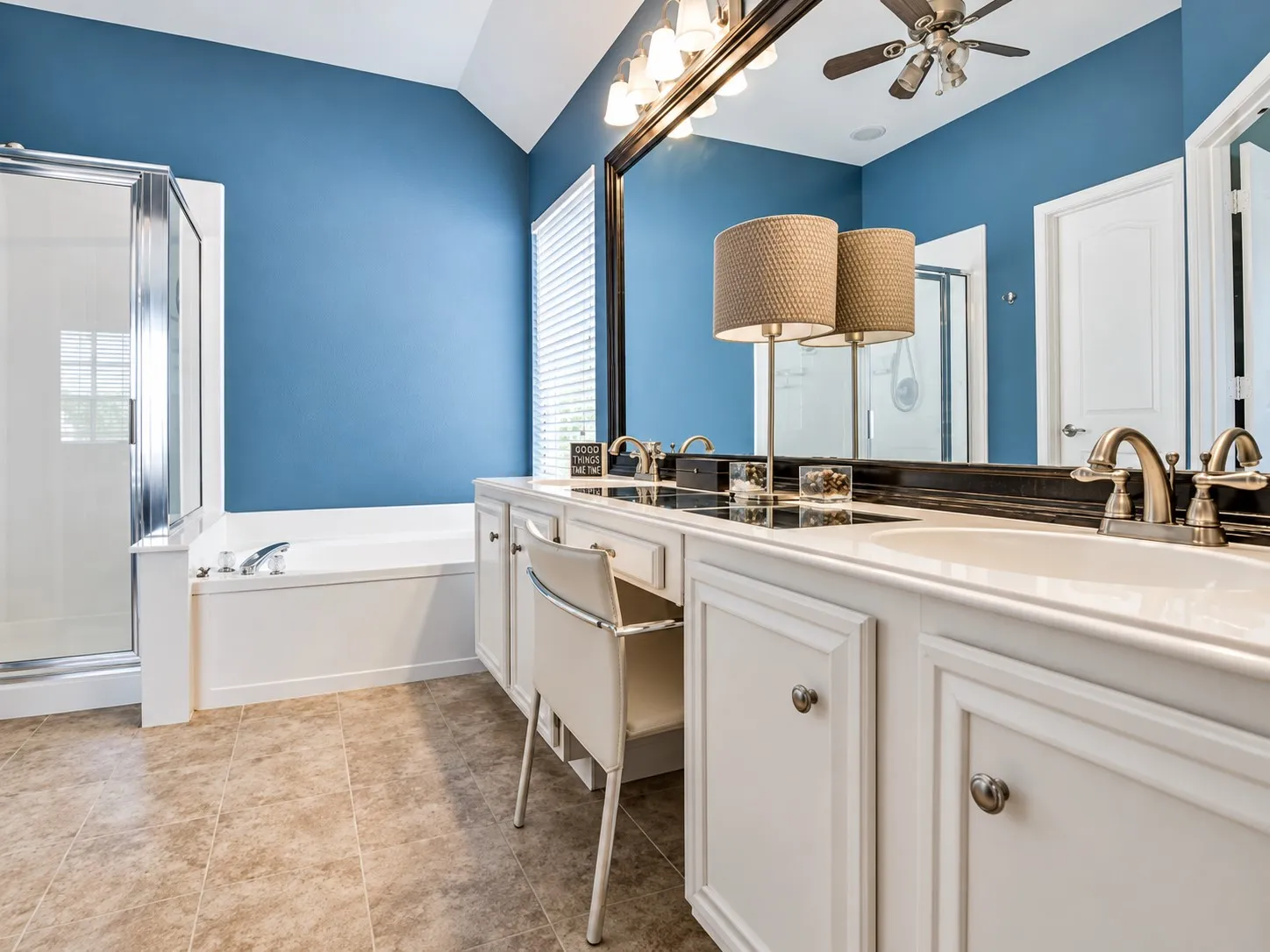 Single Family Residence For Rent in Collin County , 4705 Holly Berry Drive, Plano, Texas 75093, 3 Bedroom, 3 Bathroom, 2 Garage spaces, 1,944 Sqft, built in 1993, mls#21400841, Real Estate Agent in Plano, Homes For Rent in Collin county, Homes For Rent in Plano, Realtor in Plano Texas, Real Estate Brokerage Independent Realty Texas, Luminita Cordes Realtor